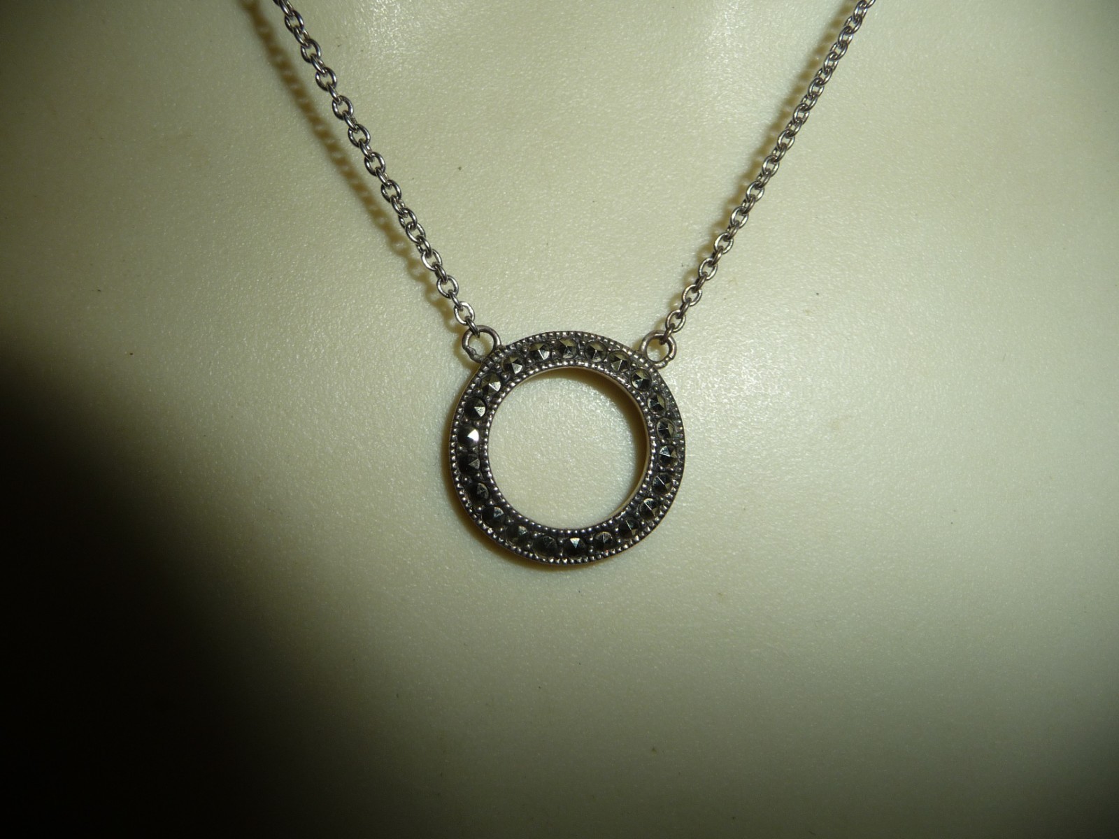 925 PENDANT 3/4” R CIRCLE MARCASITE ON 925 SILVER TONE CHAIN NECKLACE #19/14
