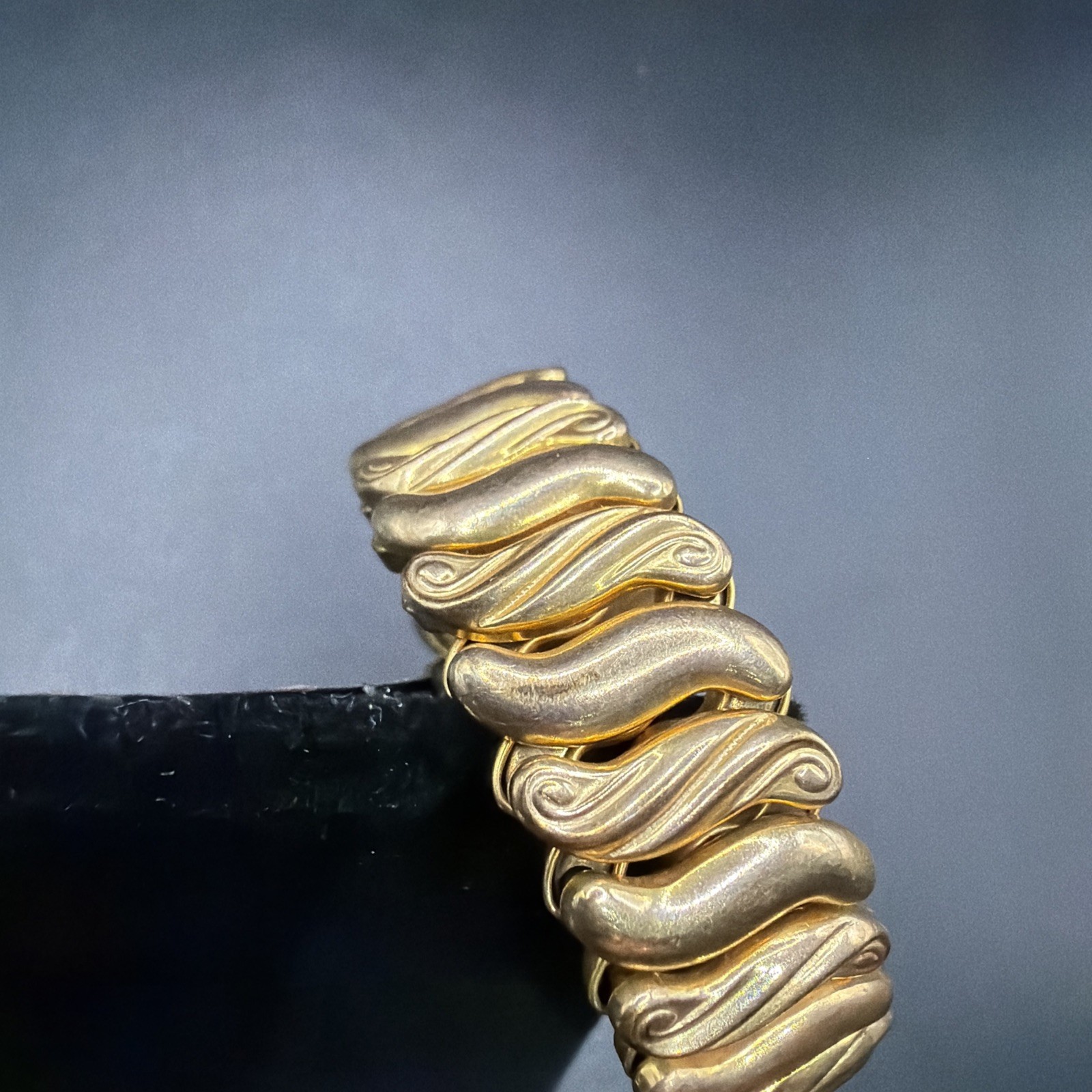 Vintage 1943 Speidel Made Phoenix HEART Expansion Bracelet 5″-7 1/4″ Excellent