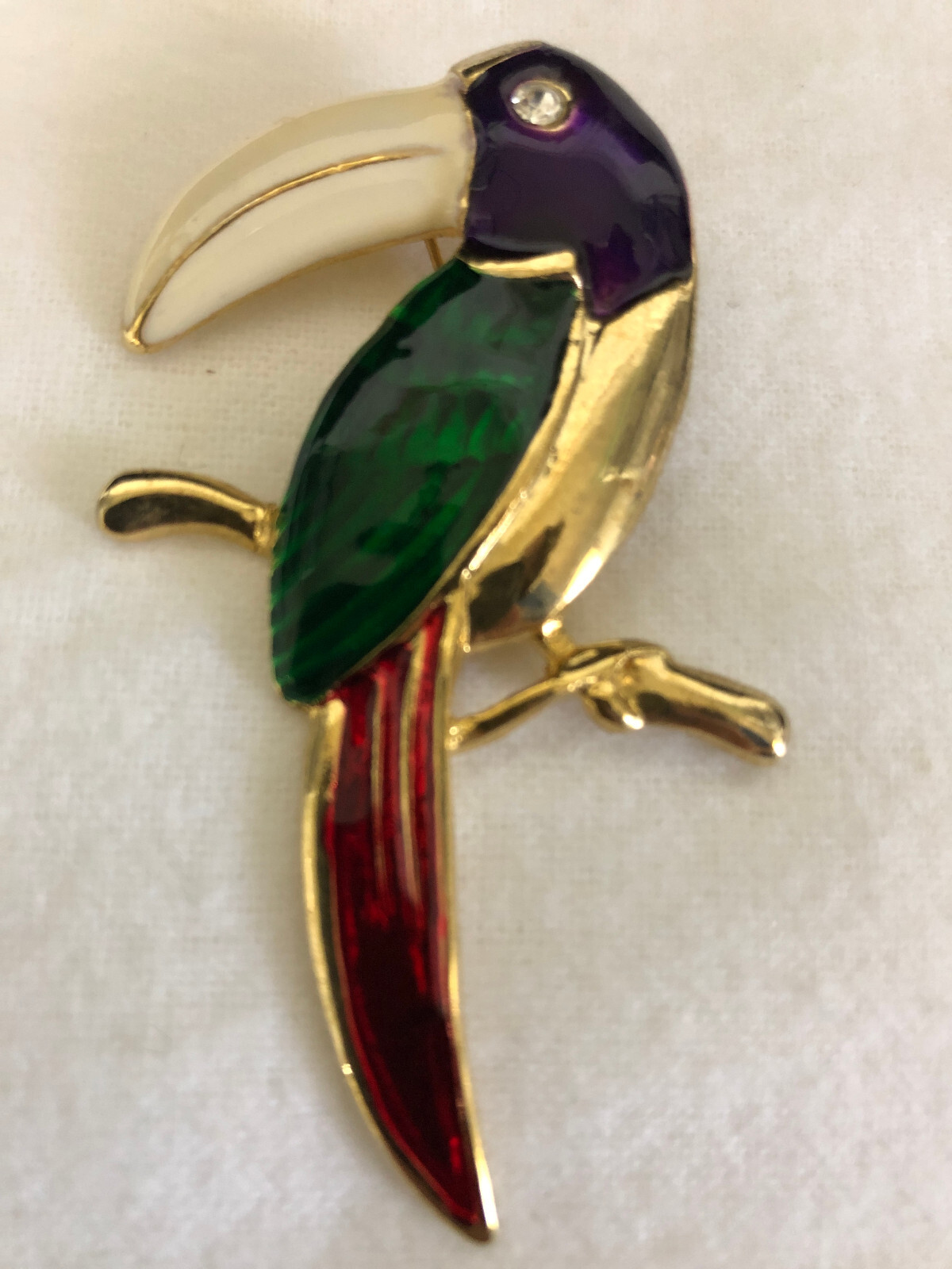 Toucan Bird Brooch Pin Purple Green Red White Enamel Rhinestone Eye Gold Tone