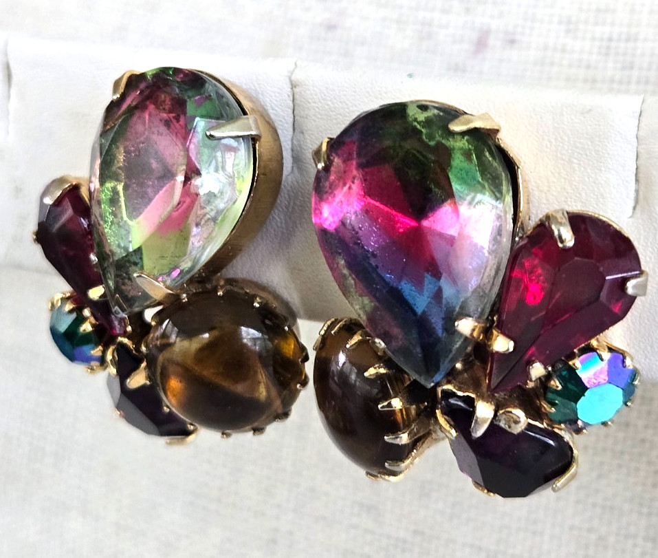 Vintage Multi Color Watermelon Iridescent Cluster Gold Tone Clip Earrings 1-1/16