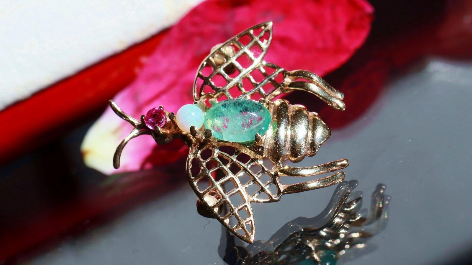 14k yellow gold brooch 0.90ct natural multi gemstone 0.97″ bee pin 2.24gr N3140