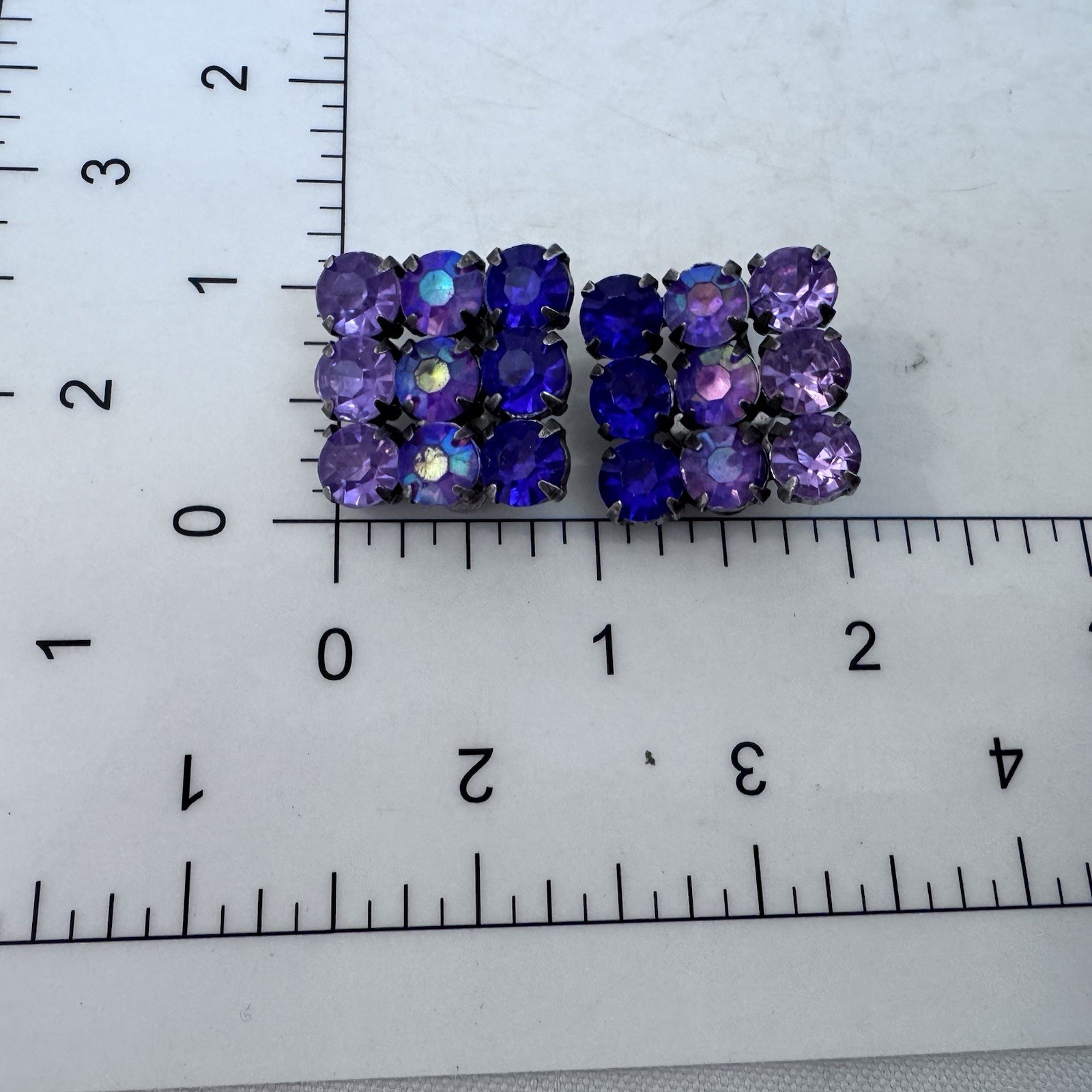 Vintage Purple Blue Aurora Borealis Rhinestone Clip On Earrings Silver Tone