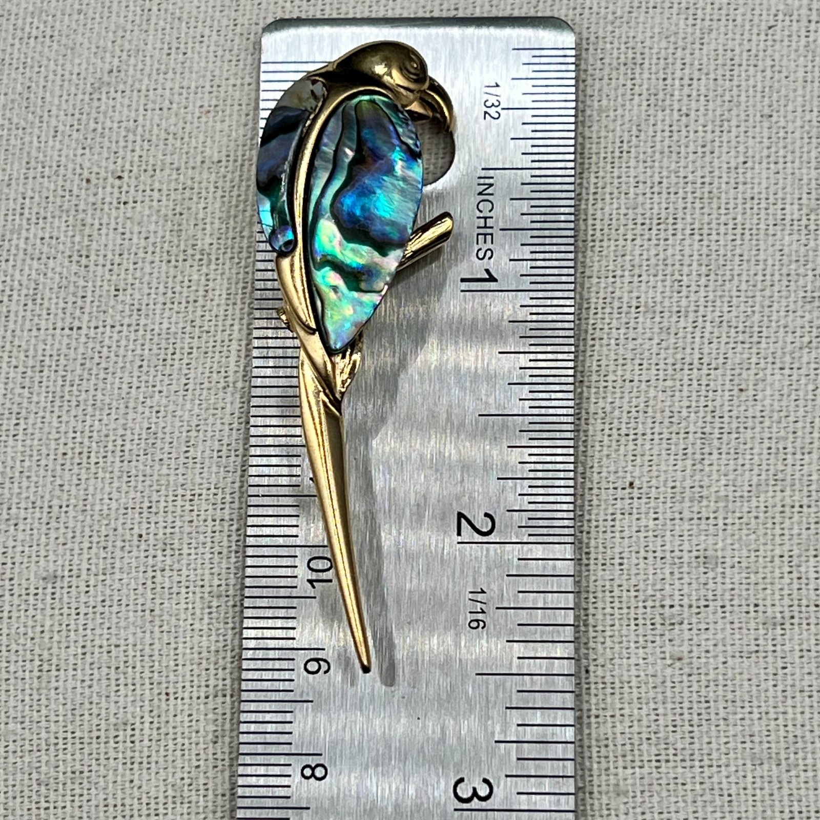 Vintage Abalone Shell Parrot Brooch Gold Tone Tropical Bird Figural Pin Jewelry