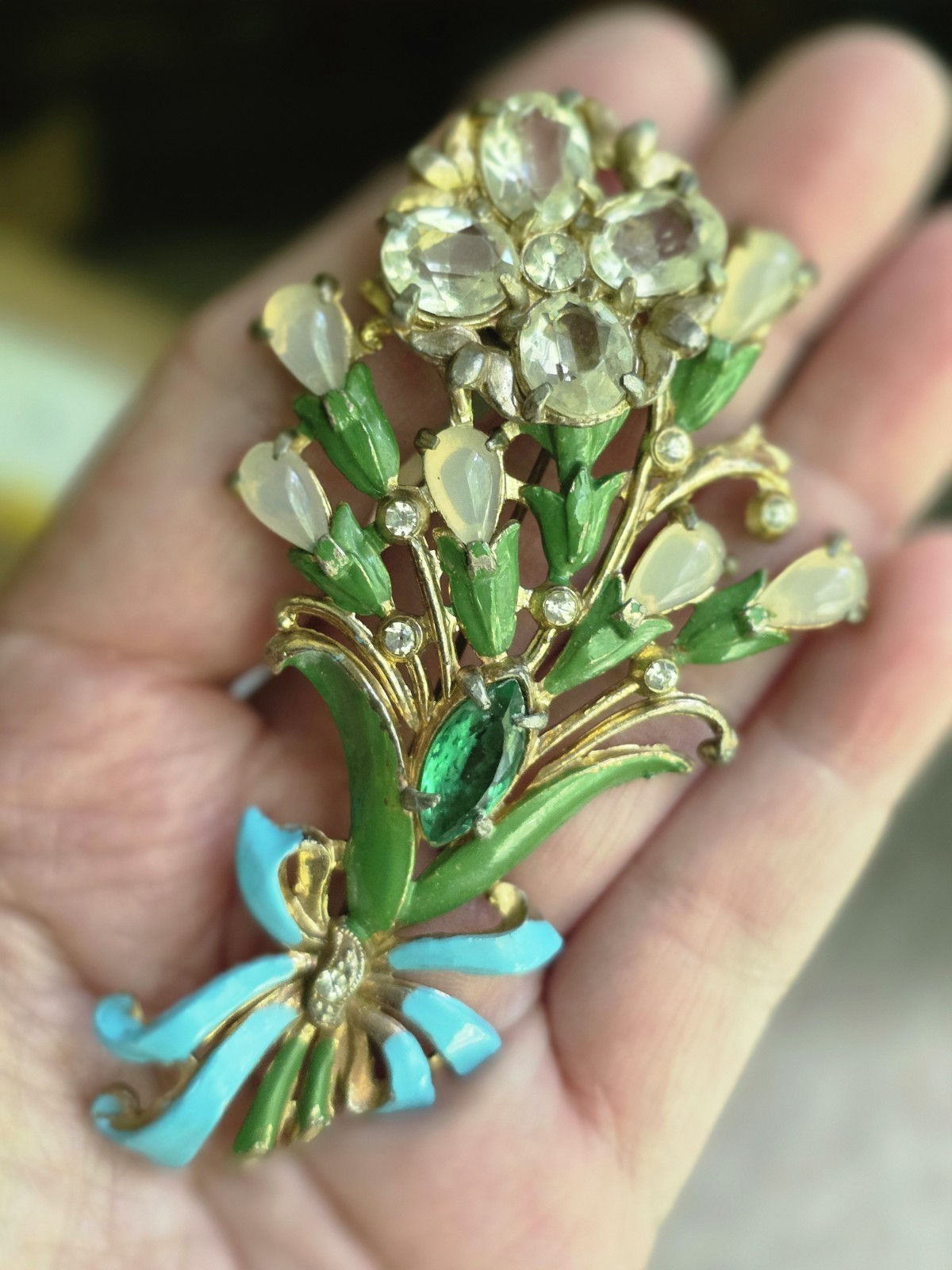 Deco Unique Floral Brooch Faux Moonstone