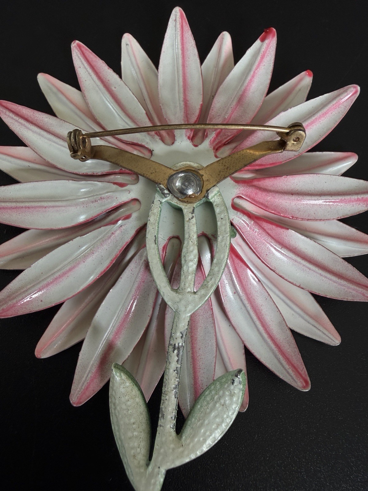1960s Pink Enamel Celluloid Daisy Flower Brooch Pin Large Mod Statement 4 3/4”!