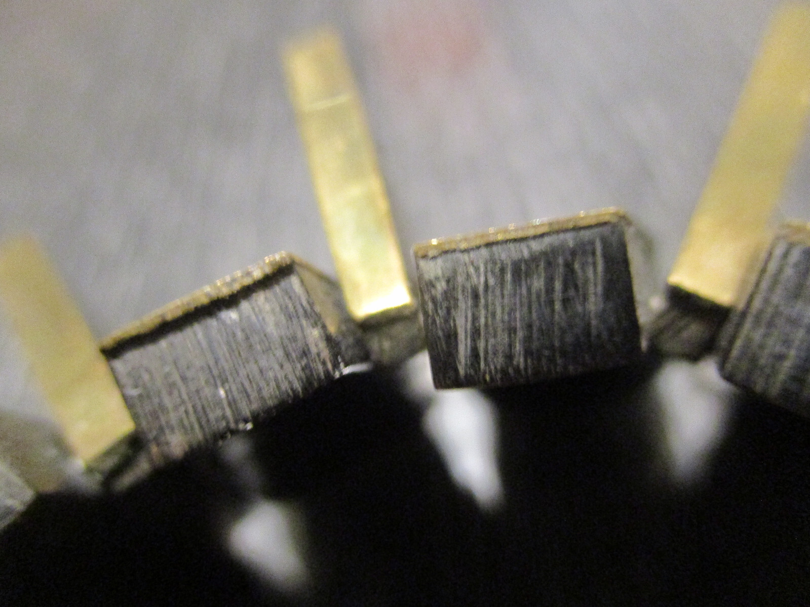Vintage Gold Tone Metal Spike Resin Bead Punk Goth Industrial Choker Necklace