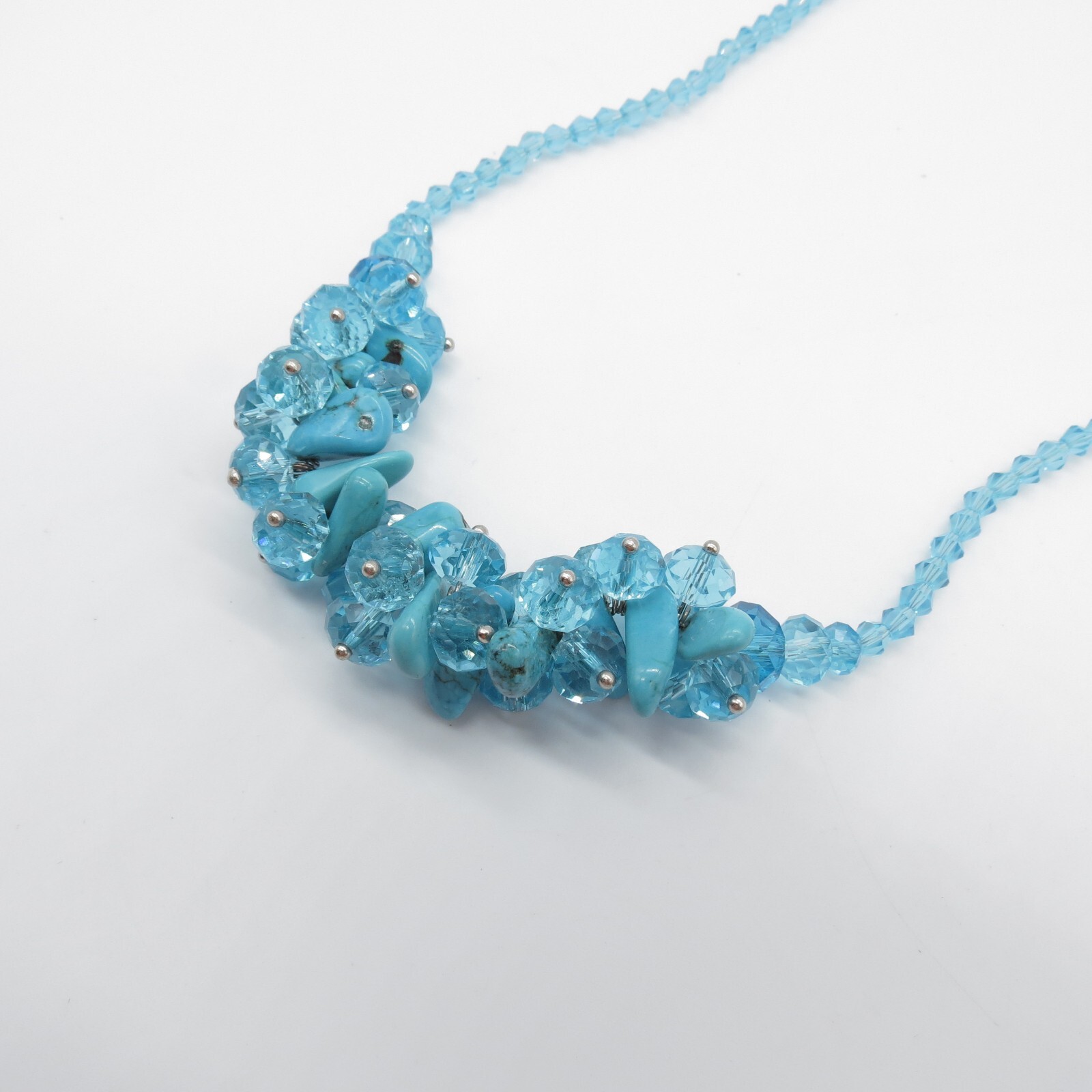Vintage Blue Faceted Beaded Necklace Dyed Howlite Beads Boho 18″