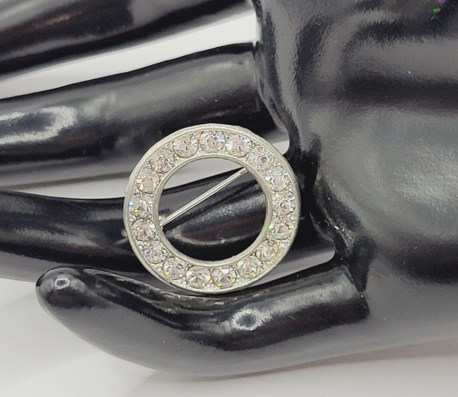 Sparkly Rhinestone Ring Circle Silver Tone Scatter Scarf Brooch Pin Vtg 1970s