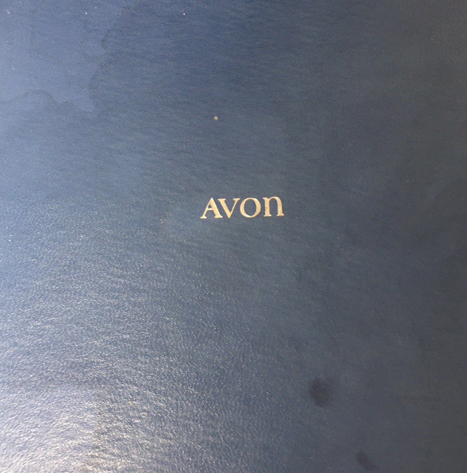 1971 VTG Avon Evening Creation Flower Simulated Pearl Necklace Earrings Box Set