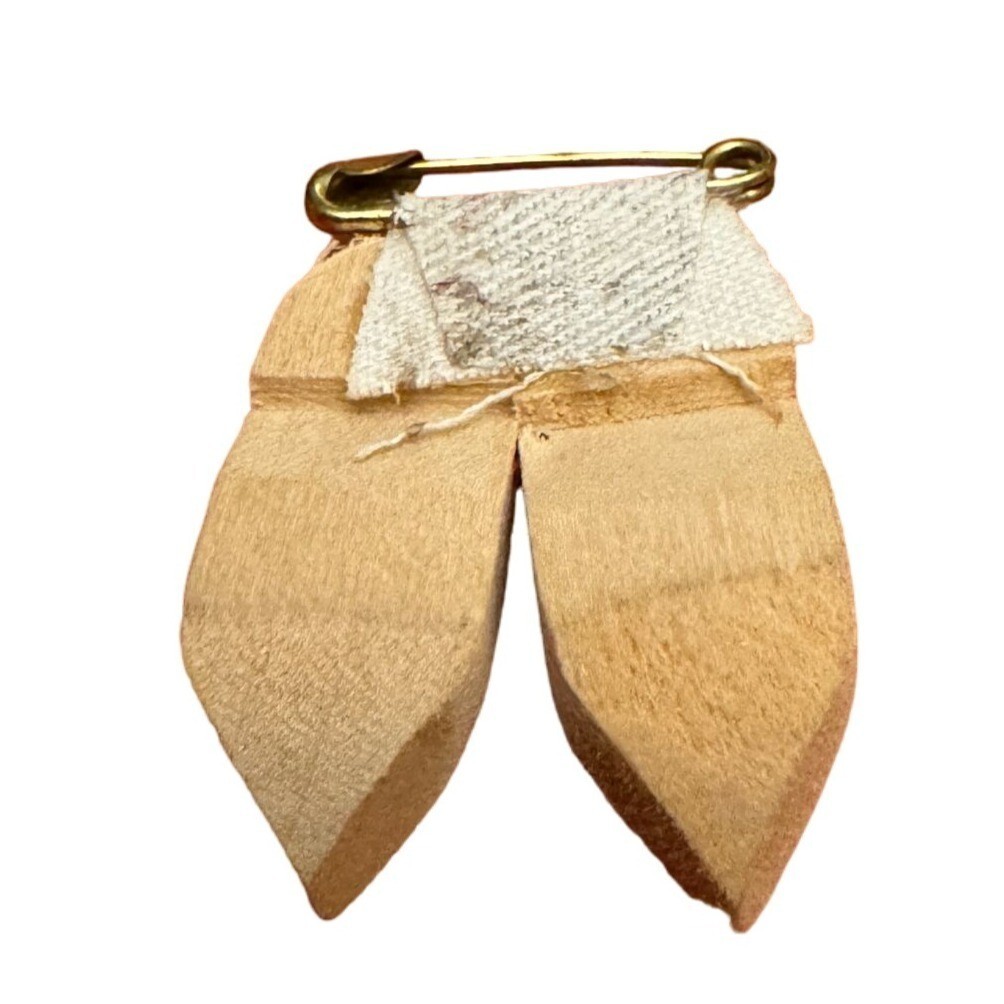 Miniature Wooden Clogs Pin Dutch Souvenir Handcrafted Vintage Collectible Brooch