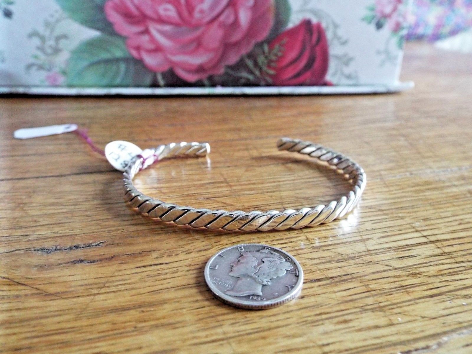 Vintage sterling silver braided cuff bracelet 2 1/4 across 12.9 grams Shiny