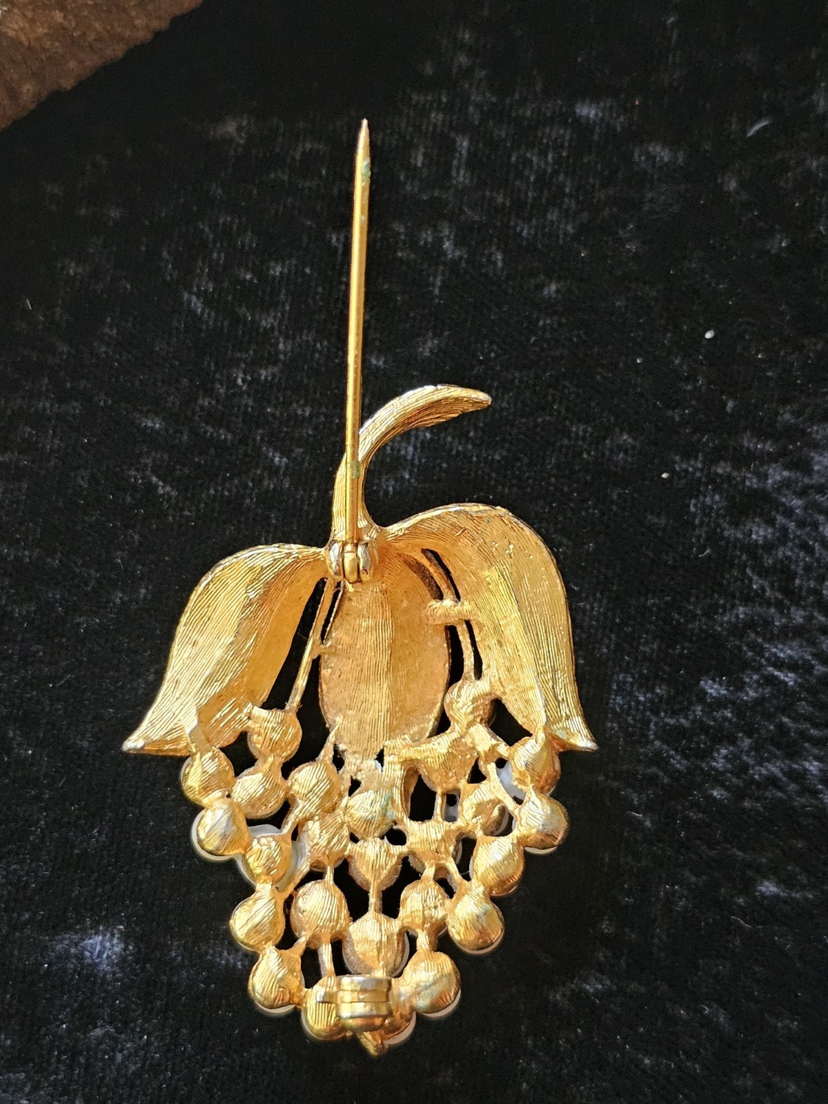 Vtg Lot 3 Brooch Grape Bunch Vine Clusters Imitation Pearl Gold Tone Fruit Pin