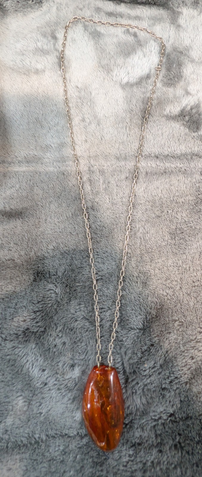 Vintage, Silver Tone, Link Chain, Baltic Amber, Resin Pendant Necklace
