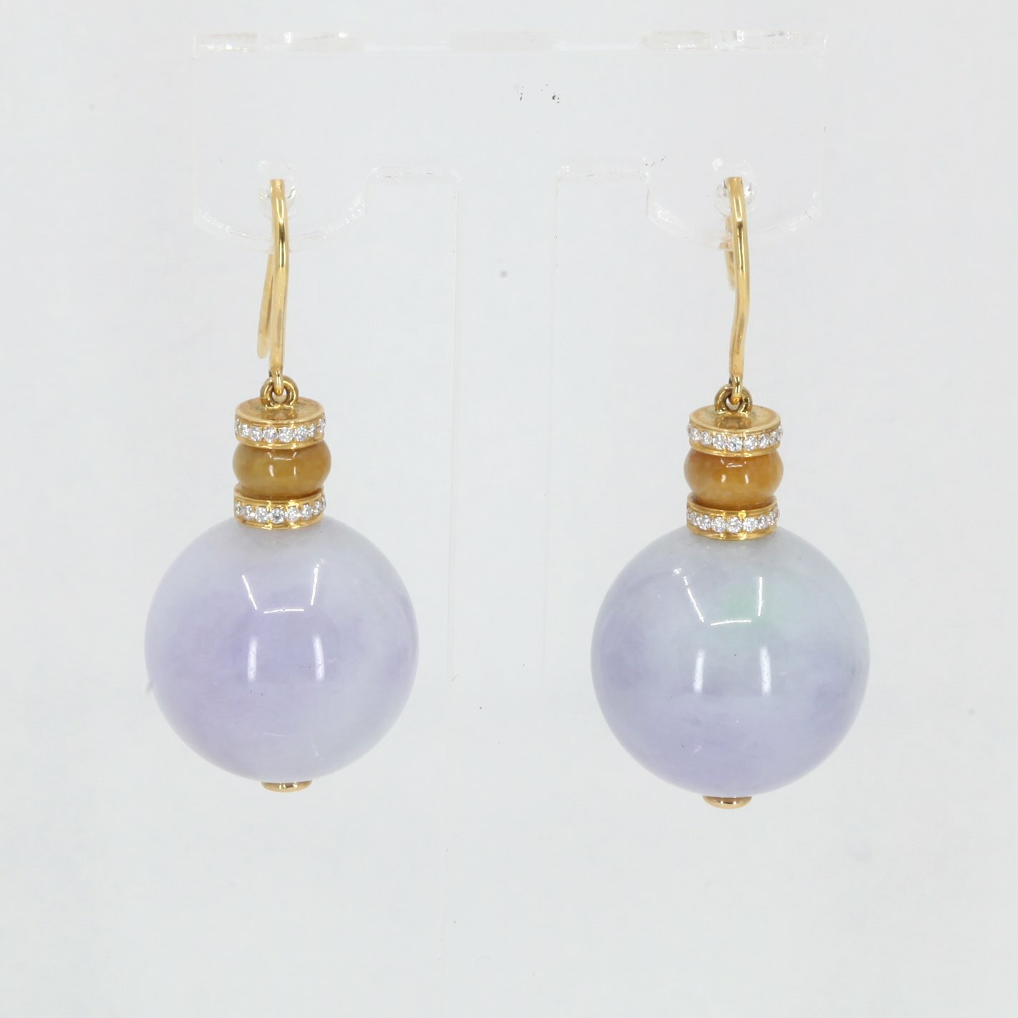 18K Yellow Gold Diamond Purple Round Jade Hanging Earrings D0.18 CT