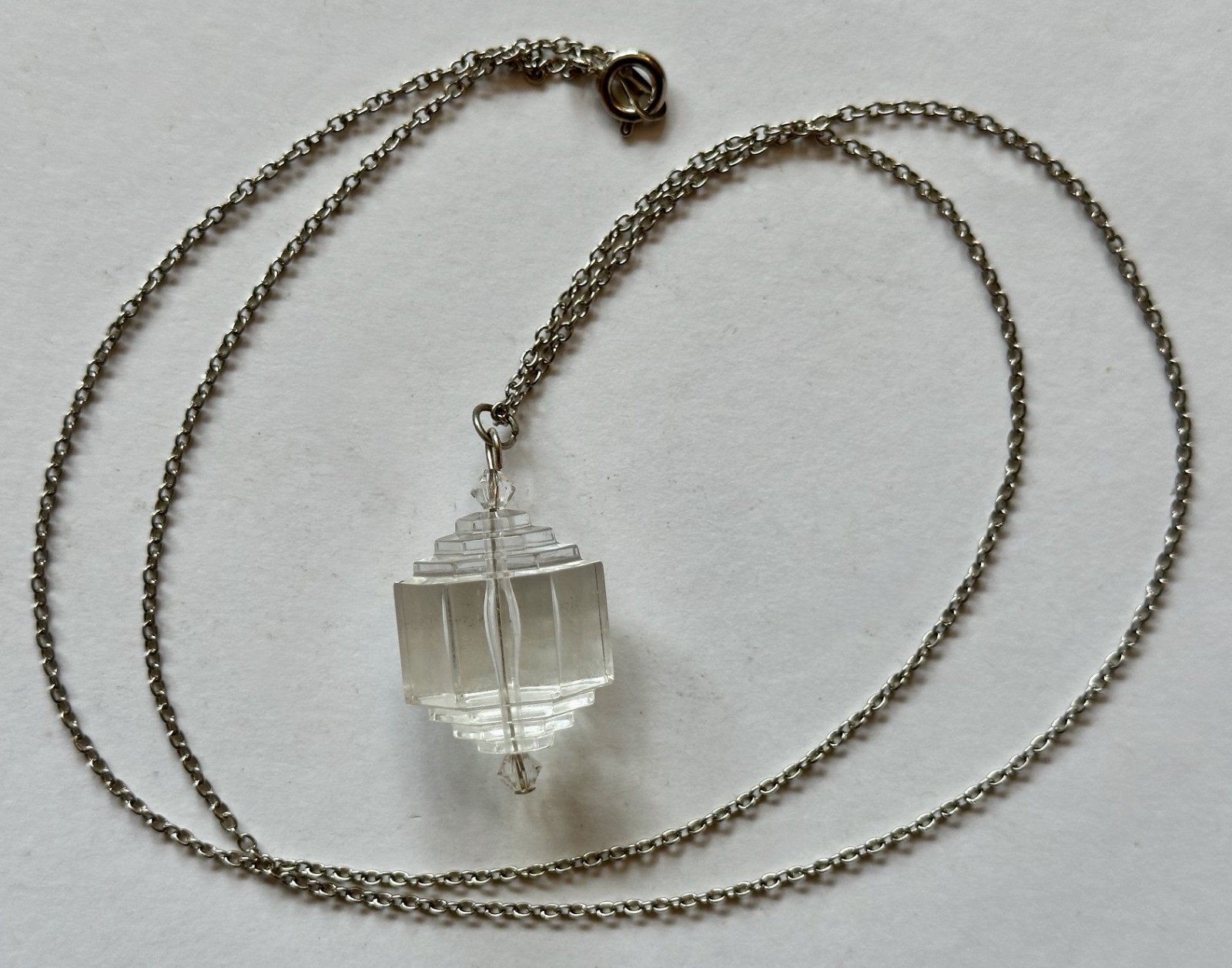 Vintage art deco layerclear acrylic lucite crystal pendant 1 1/2″ necklace 24″