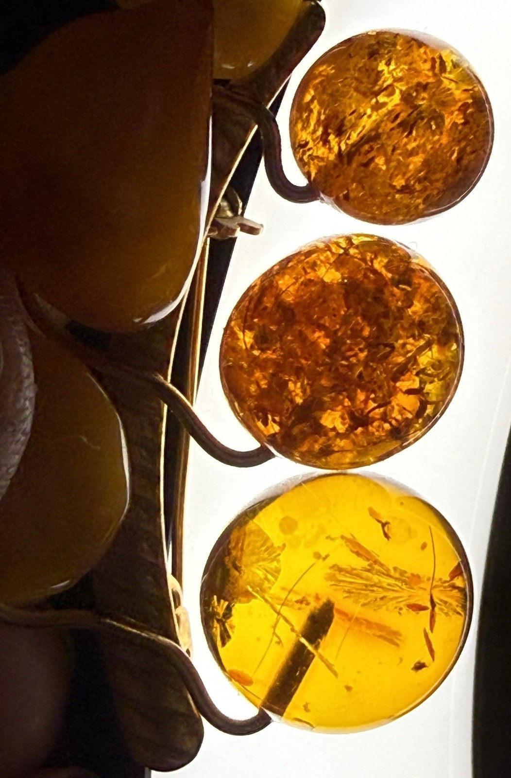 Vintage Russian 9RK Gold Tone Baltic Butterscotch Honey Amber Brooch Pin