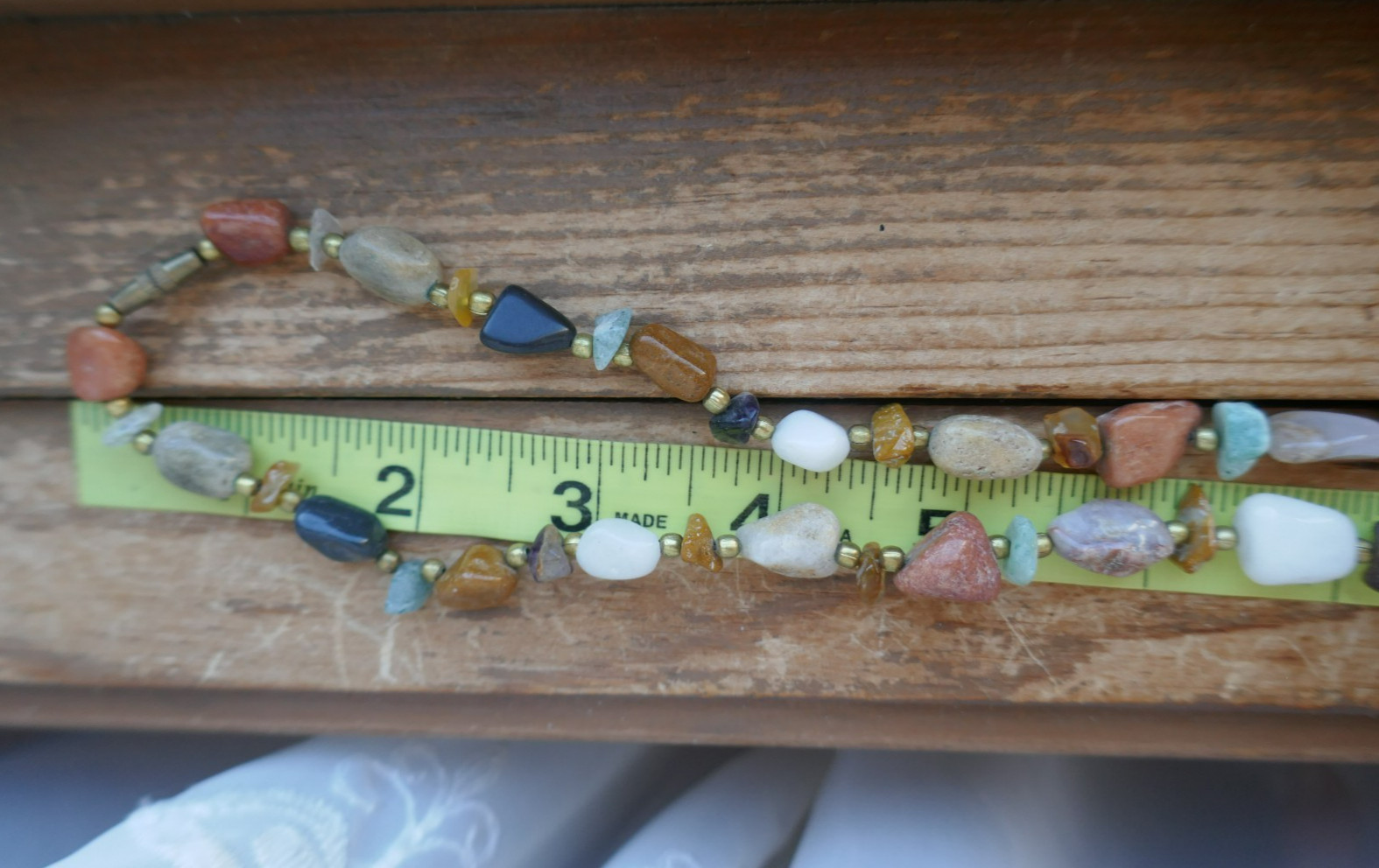 VTG 28″ Earth Tone Beggar Beads Semi Precious Gemstone Necklace w Brass Clasp
