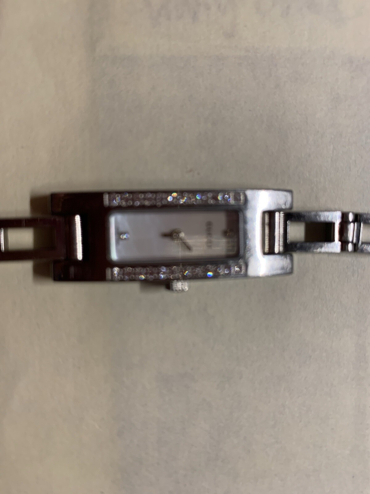 Ladies Gucci 3900L Stainless Steel And Diamond Watch – 7.25 in length