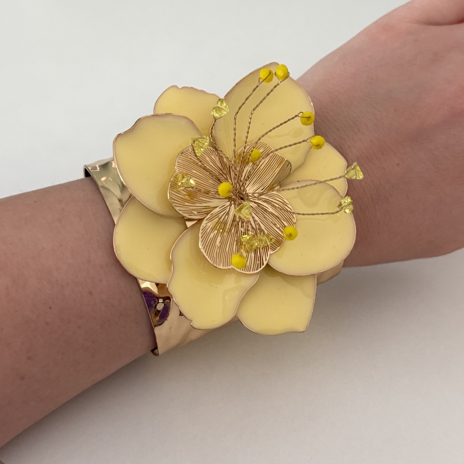 Ladies Huge Flower Statement Cuff Bracelet Yellow Enamel Glass Beaded Gold Tone
