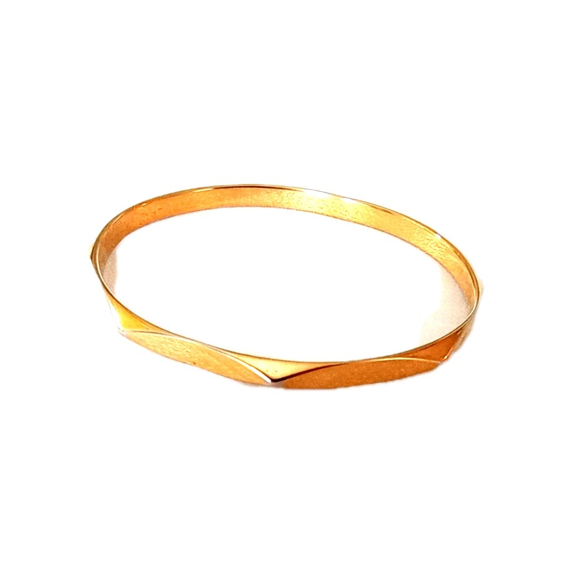 Vintage Monet Faceted Bangle Bracelet Polished Gold Tone 7 1/2 in