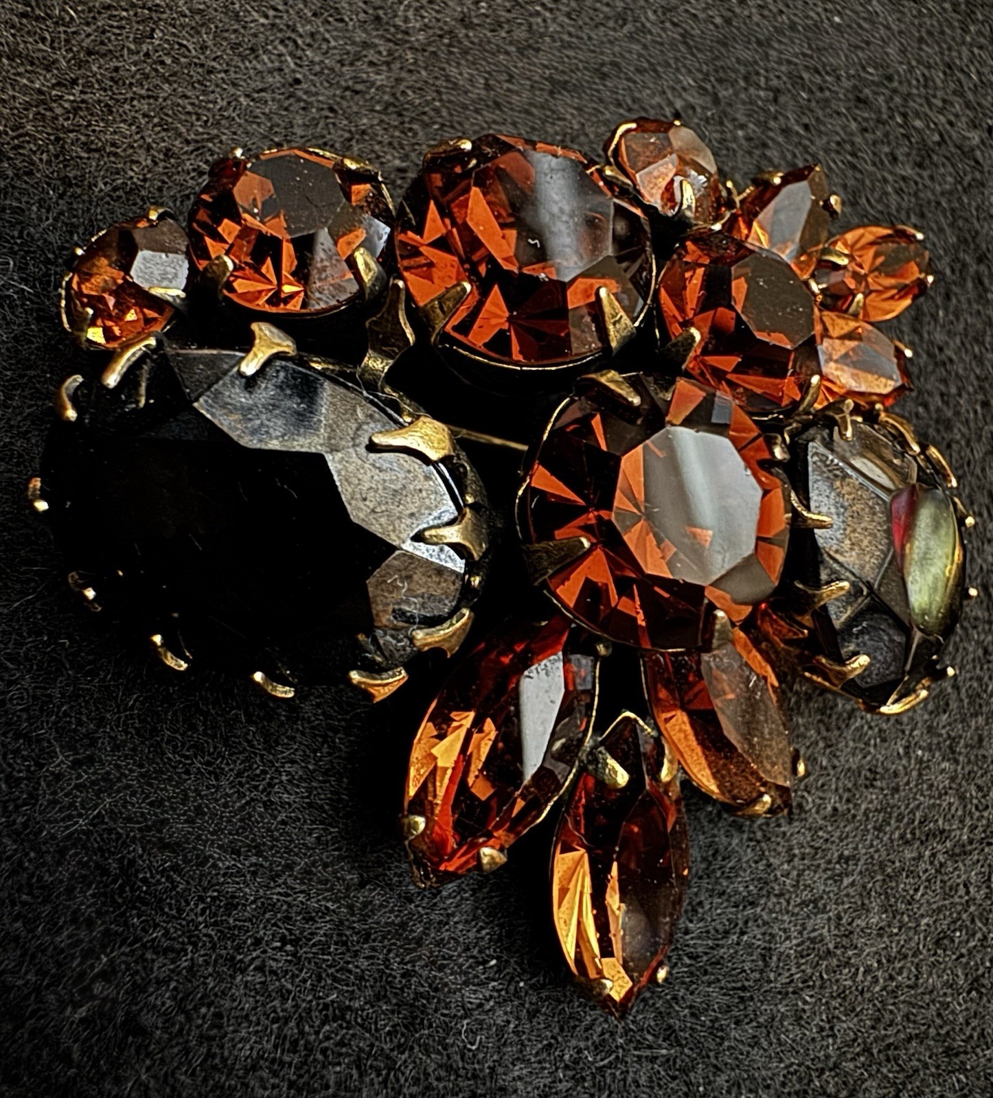 REGENCY Gold Tone Orange And Black Stone Cluster Vintage Brooch Fall Colors