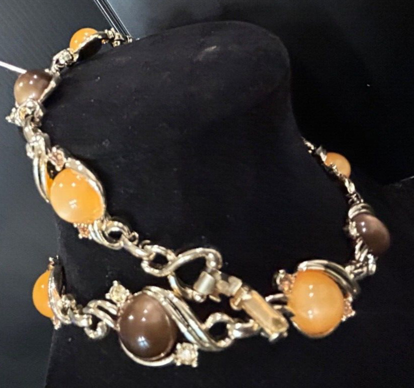 Vintage Peach Brown Moonglow Thermoset Lucite Rhinestone Necklace & Bracelet Set