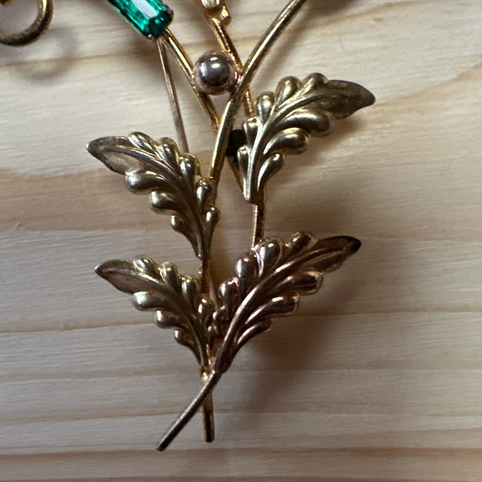 Vintage Sterling Silver Estate green stones brooch 1930’s-1950’s
