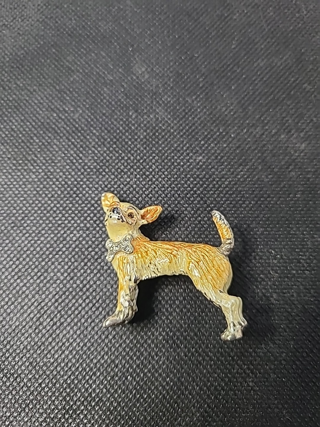 Vintage Signed Best Chihuahua Dog Enamel Rhinestone 2″ Brooch Pendant