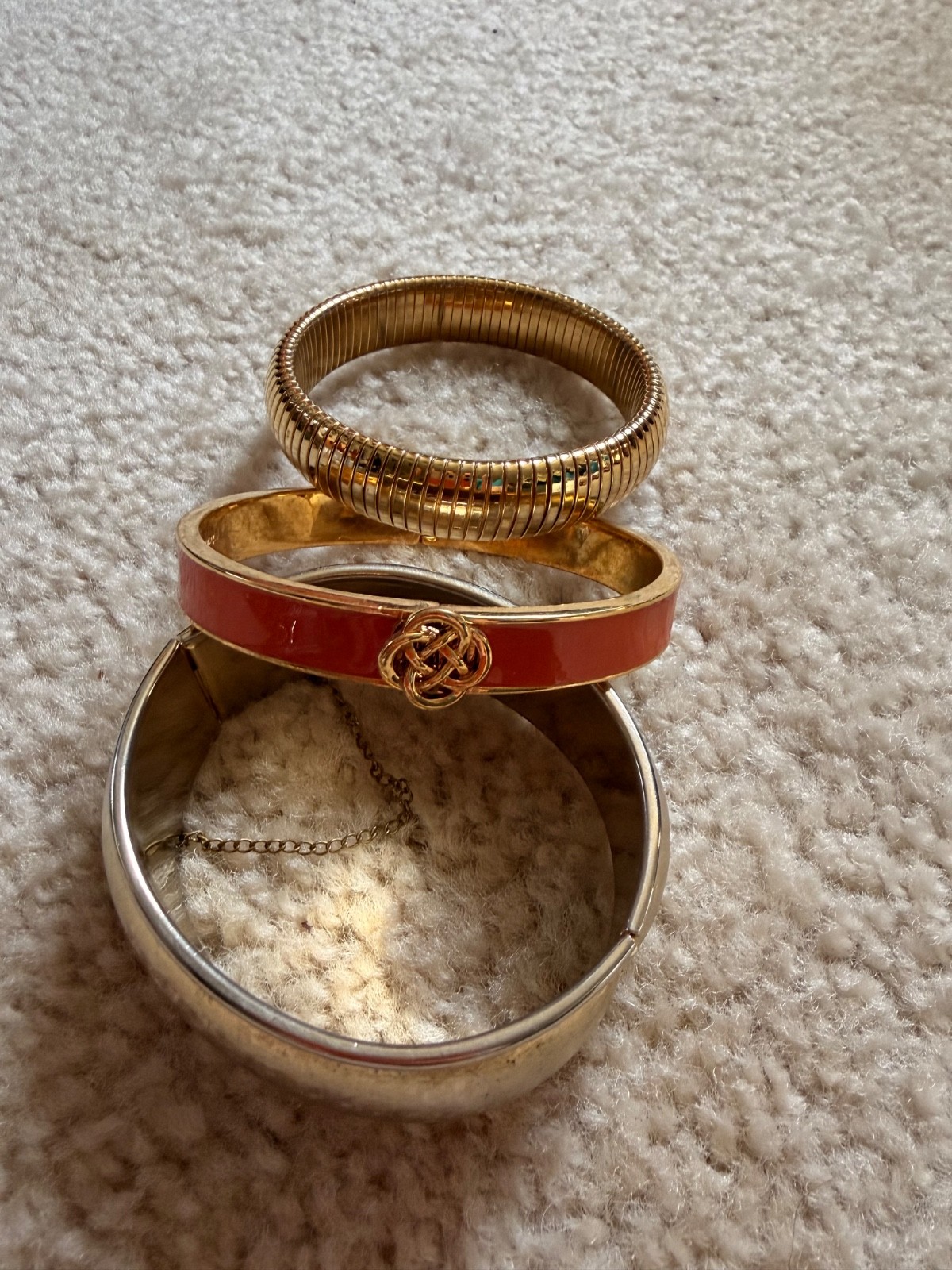 Beautiful Vintage Lot of Hinged Bangle Bracelets Estate 1 Signed Stella and Dot