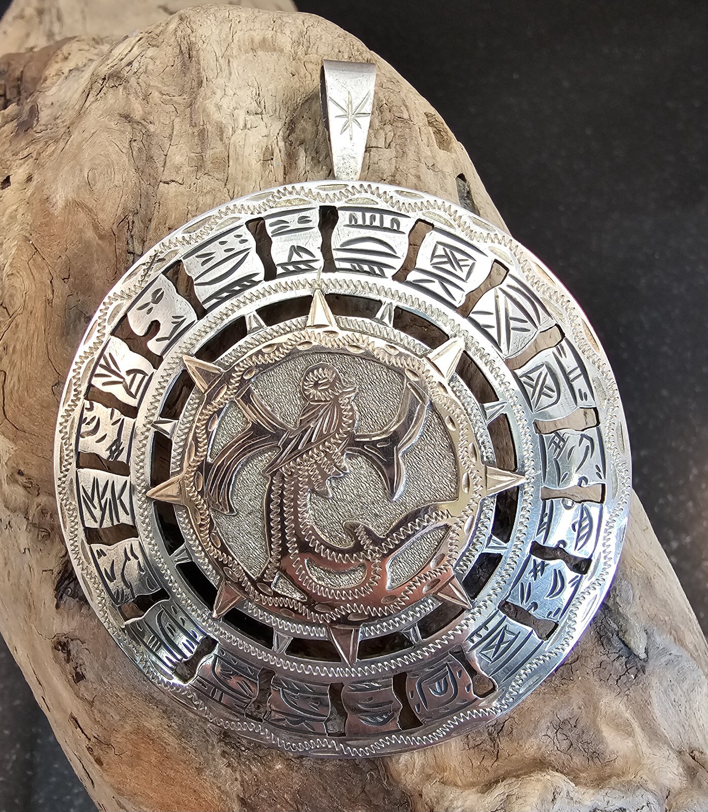 Vintage Large Guatemala Engraved Bird Pendant Brooch 900 Silver w/ Gold