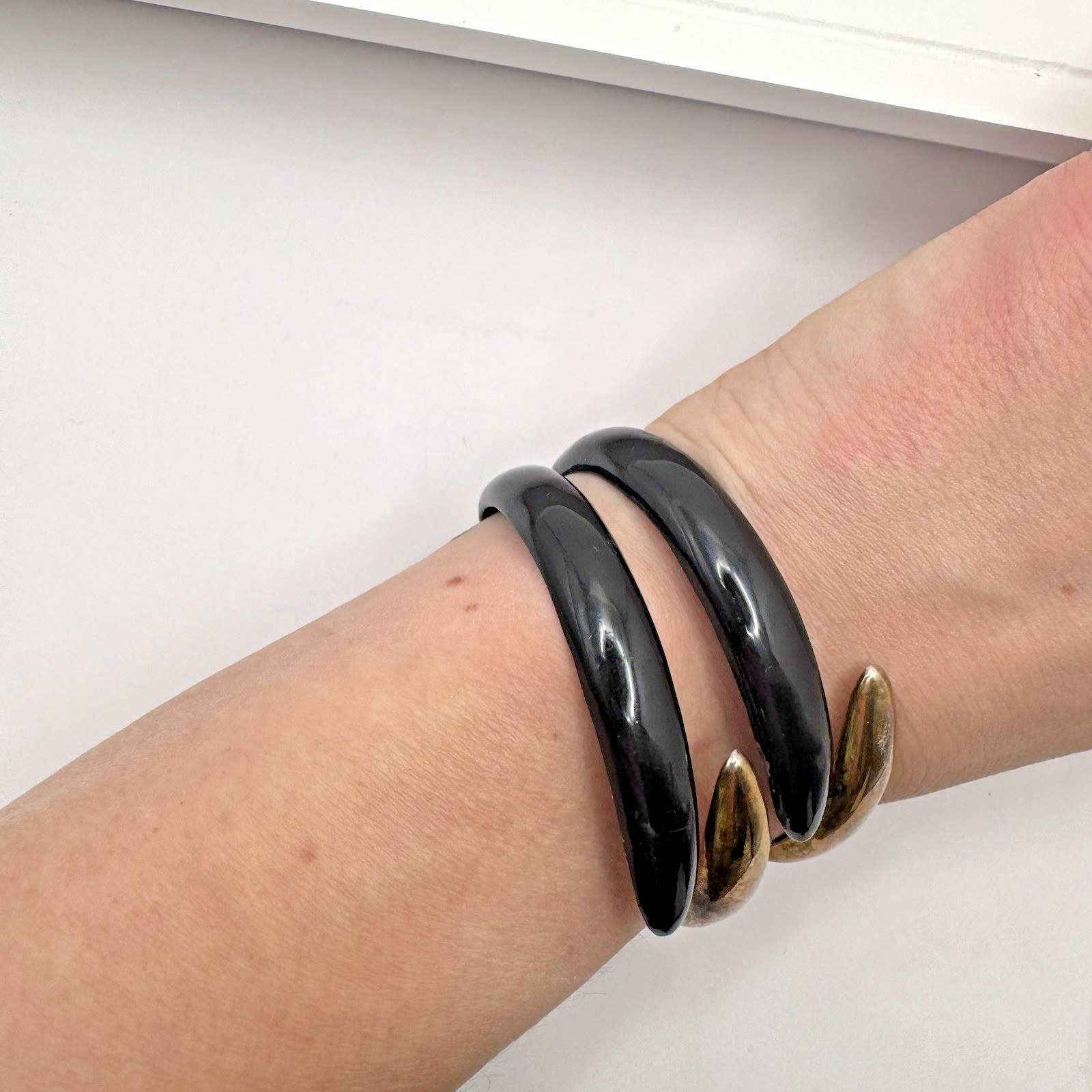 Metal Clamper Claw Vintage Black and Gold Tone Bangle Bracelet fits 6-8” Bold