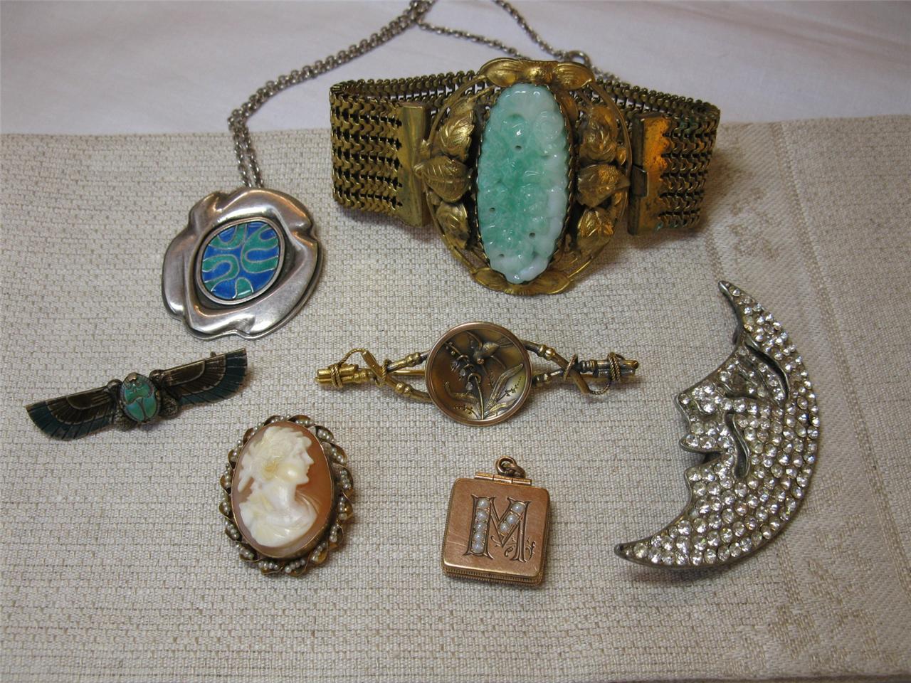 Picture Locket Antique Wedding Jewelry Etruscan GF Pearl c1880 W & SB