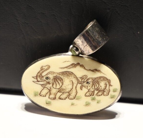 Vintage Sterling Elephant Pendant on Plastic 21.86 Grams Large Bail