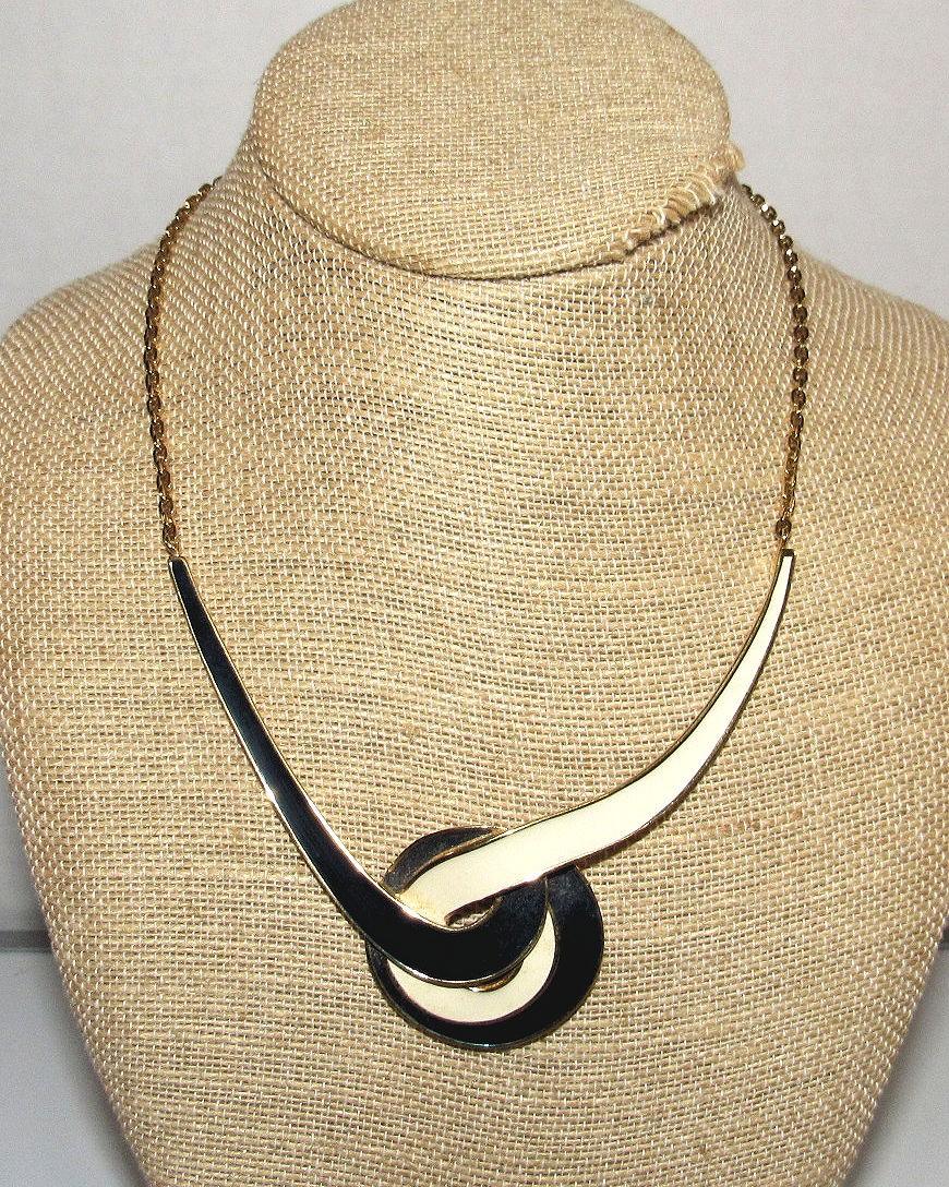 Vintage Monet Choker V Swirl Necklace Enamel Blue White Gold Tone Sister Clasp