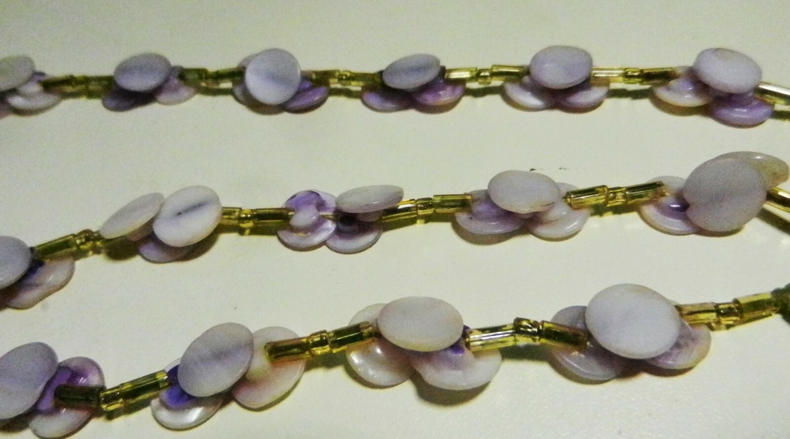 Japan Lucite 3-Strand Lozenge MOP Purple Buttons Choker Necklace 16″-18″-Vintage