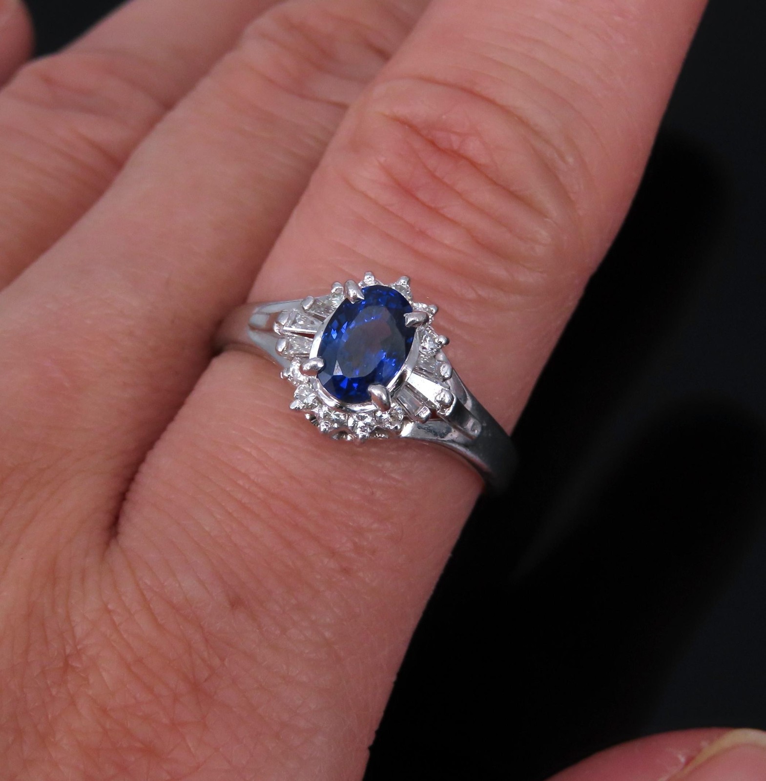 Vintage 0.96ct Blue Sapphire & 0.26ct Diamond Platinum Cocktail Ring Size 7