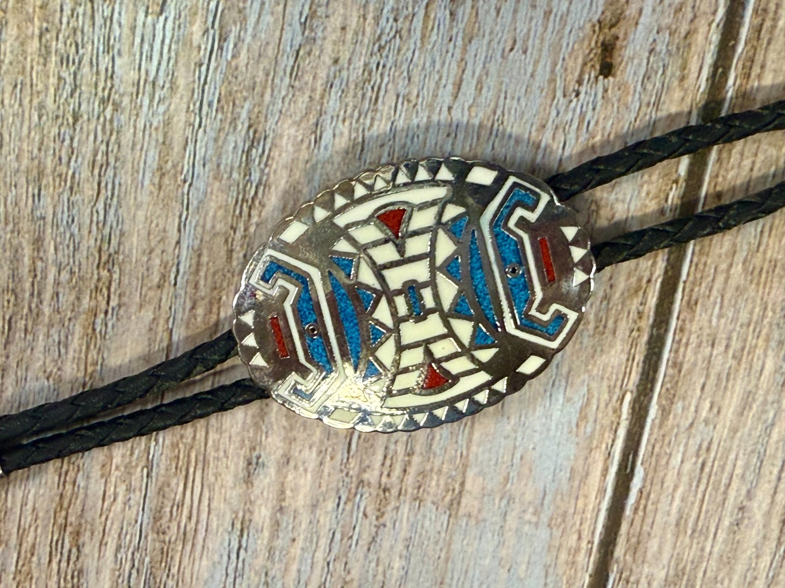 Southwestern Tribal Art Turquoise Coral Chip Inlay Vintage Bolo Tie