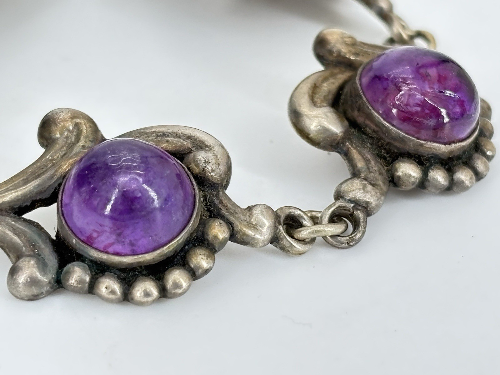 VTG LOS CASTILLO Taxco Sterling Silver Amethyst Floral Scrollwork Panel Bracelet