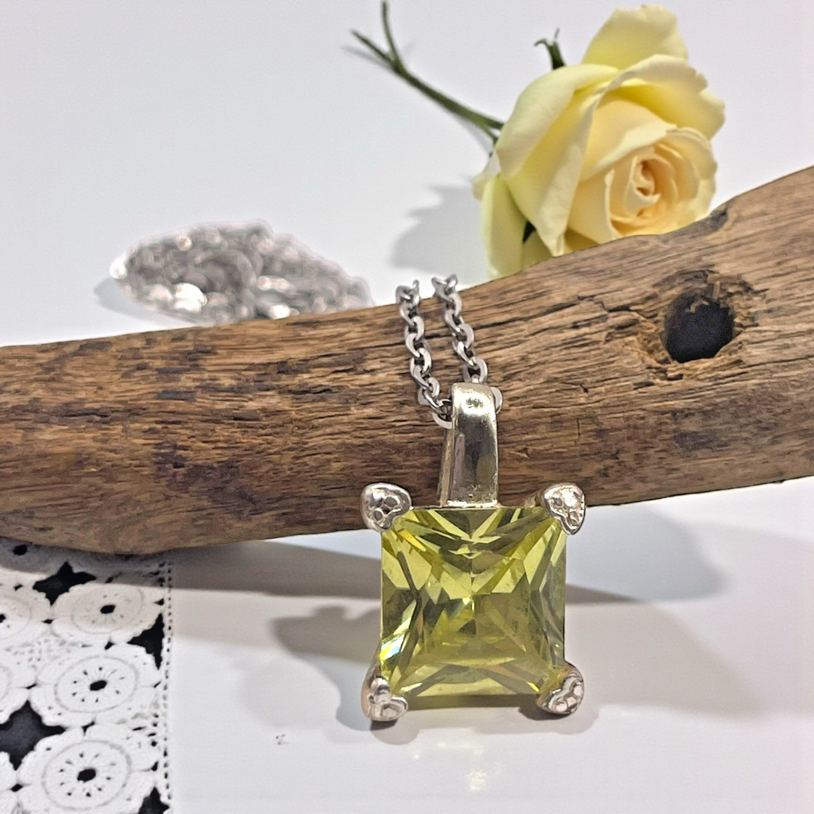Vintage 925 Sterling Square Yellow Faceted Citrine CZ Pendant Necklace, 18″