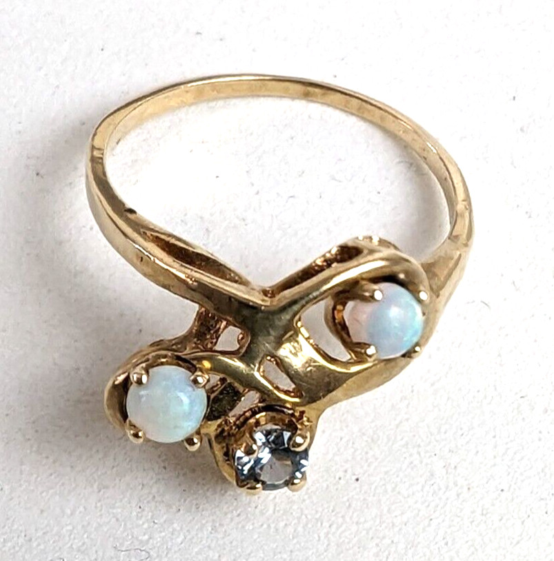 14k Yellow Gold Natural Australian Opals and Aquamarine Ring Size 5.5