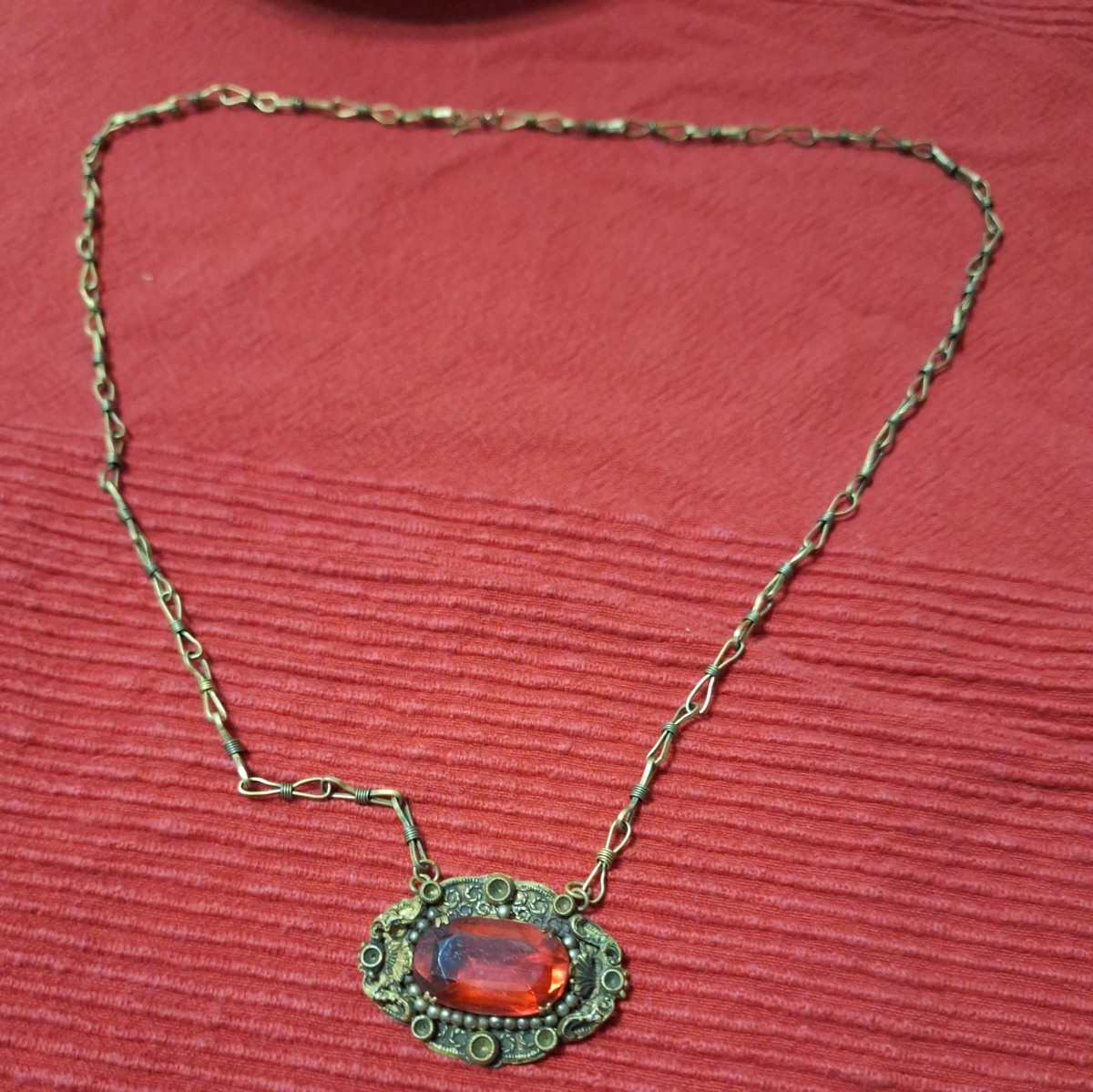 Vintage Victorian Faceted RED Pendant Necklace Non Magnetic