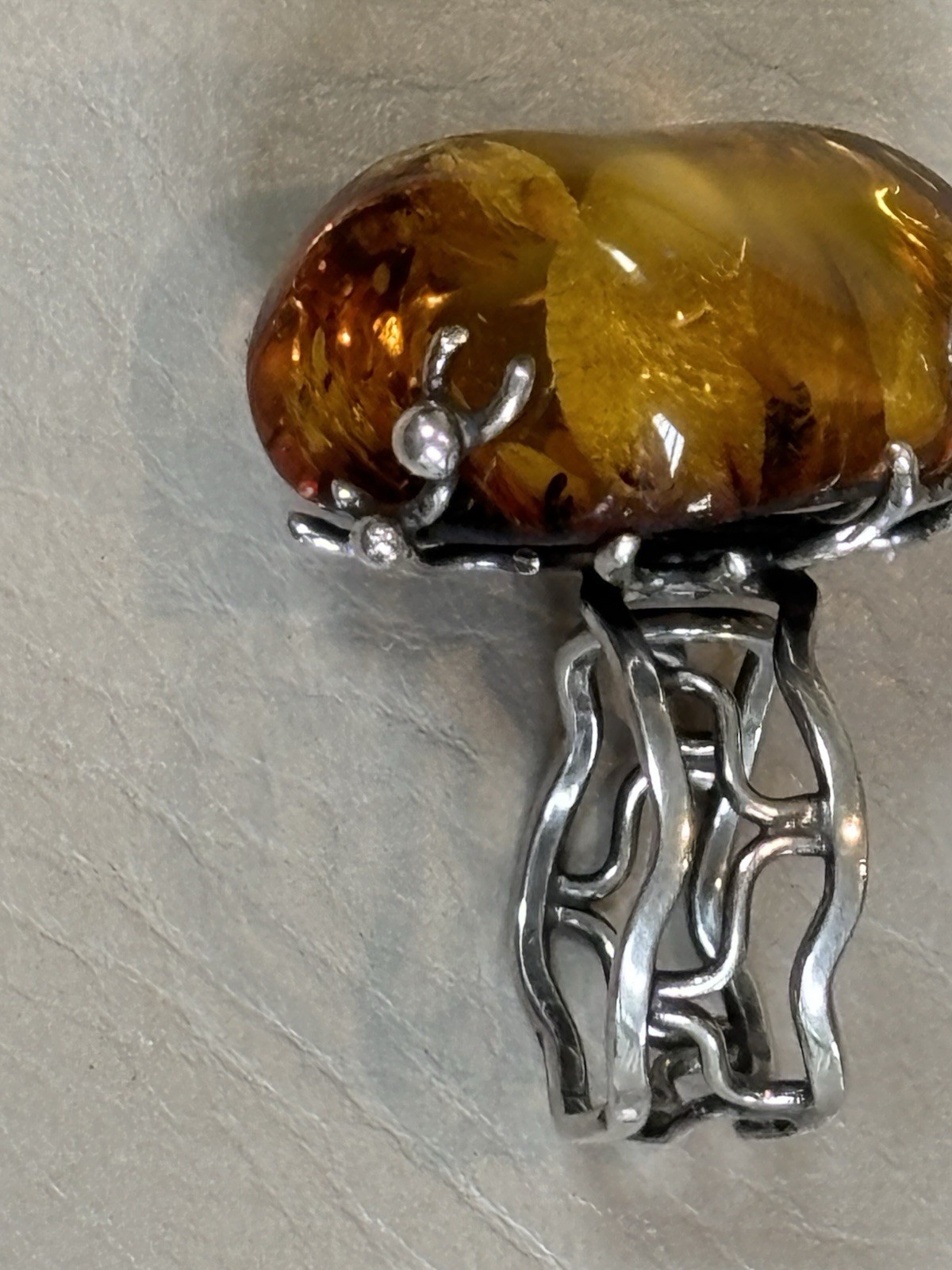 Vtg. HALLMARKED 925 Head Facing Right STERLING SILVER AMBER RING Hand Made 7