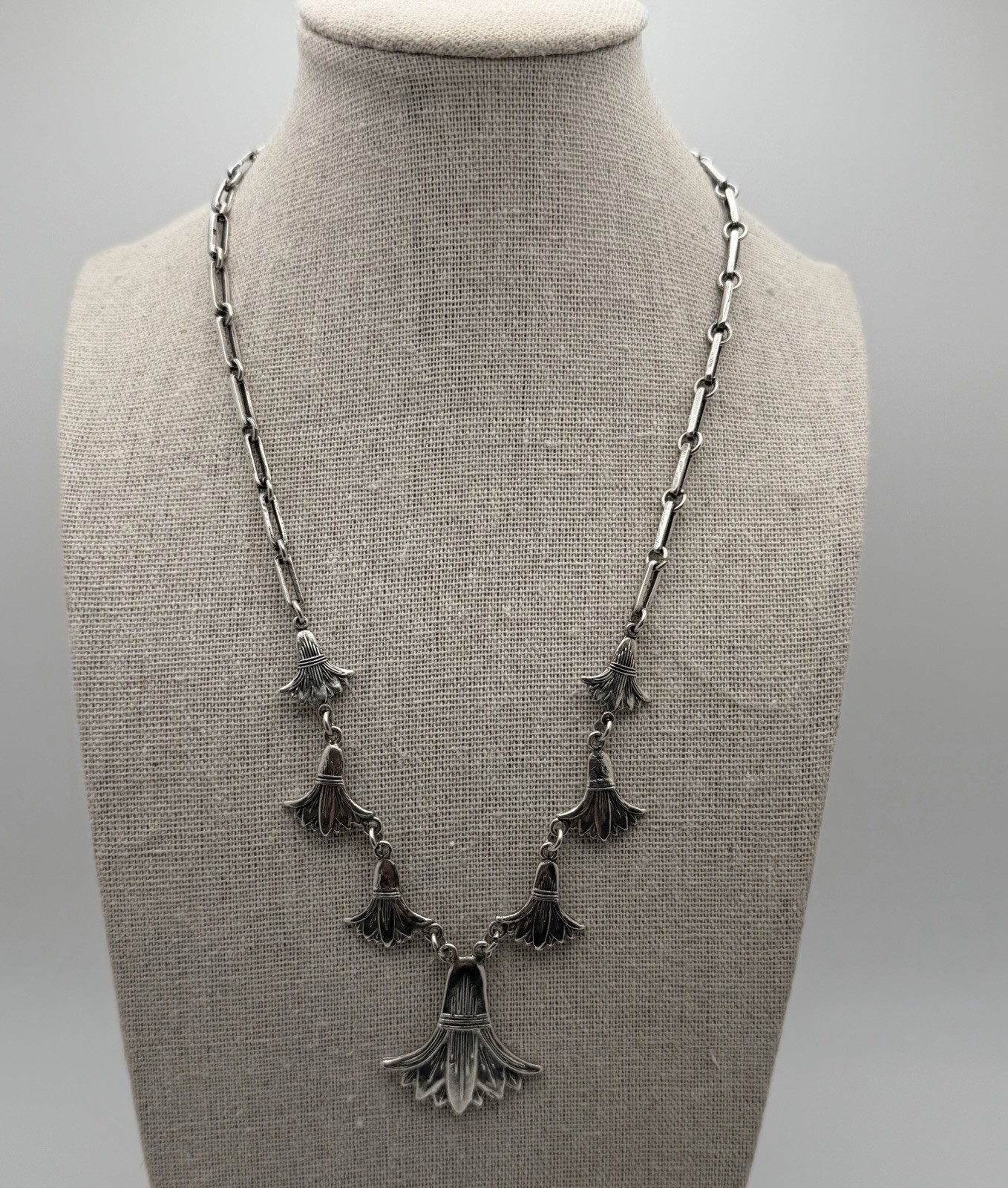 Vintage Egyptian Revival 800 Silver Lotus Pendants And Chain Necklace 18”