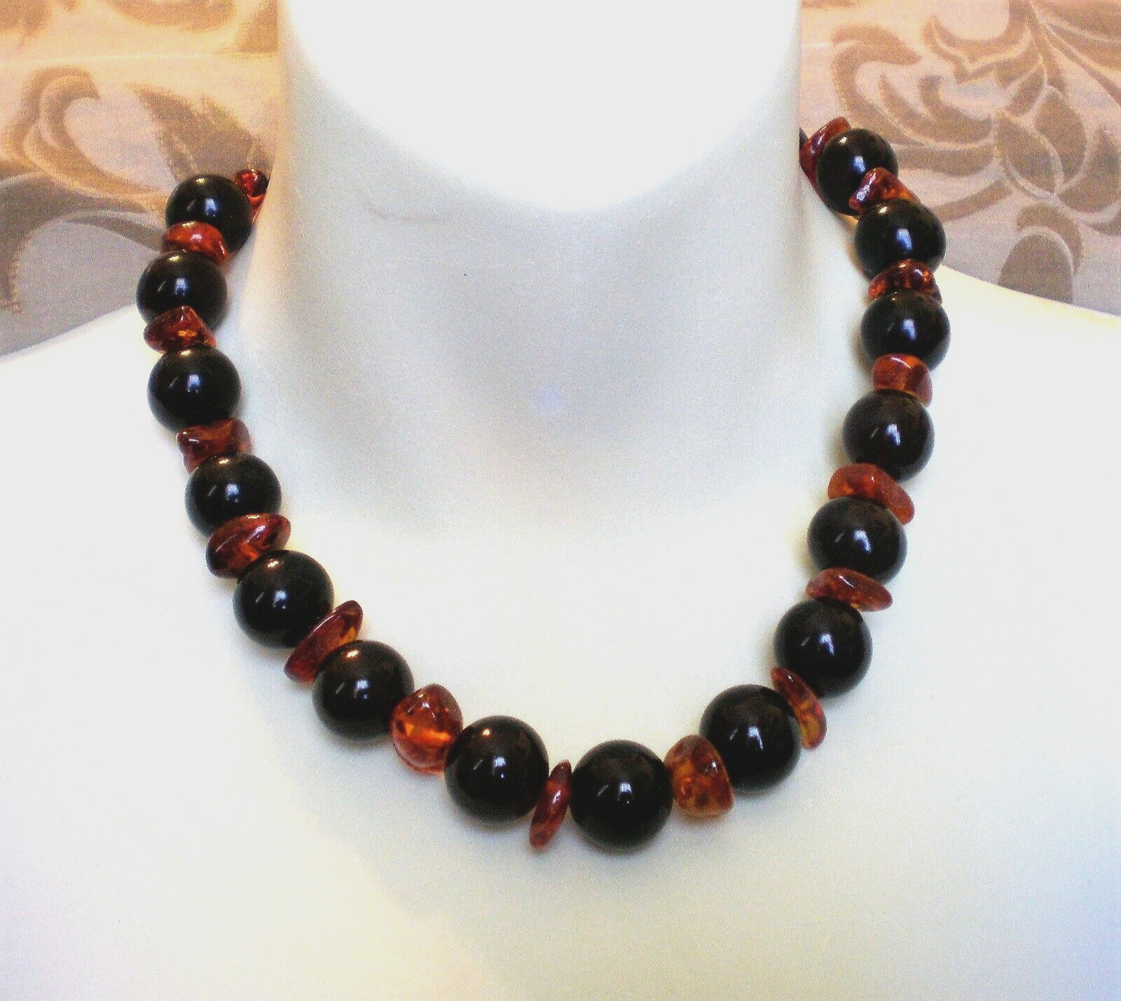 Vintage Eastern European Baltic 17.5MM Cherry & Honey Amber Beaded Necklace