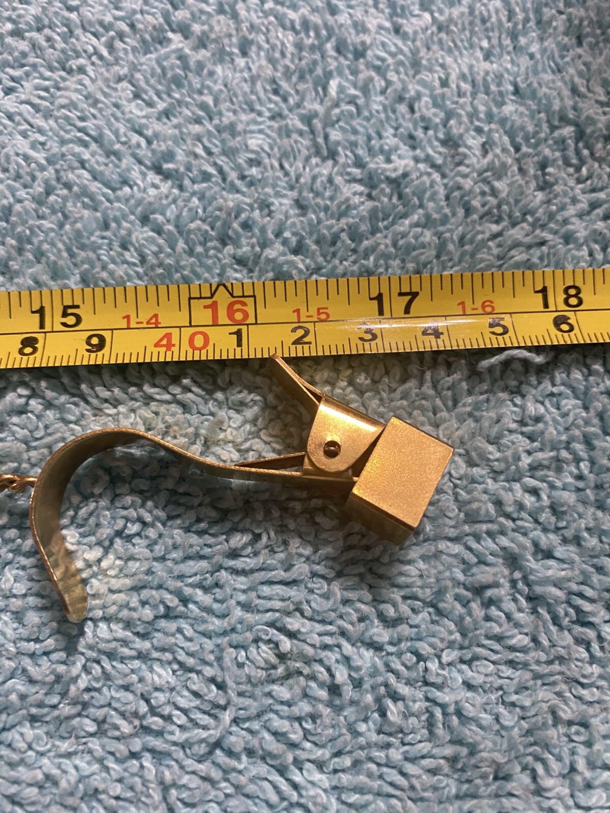 VTG 24KT GOLD PLATED-MADE USA- CHAIN WITH HOOK CLIP (MISSING RING ON OTHER END)