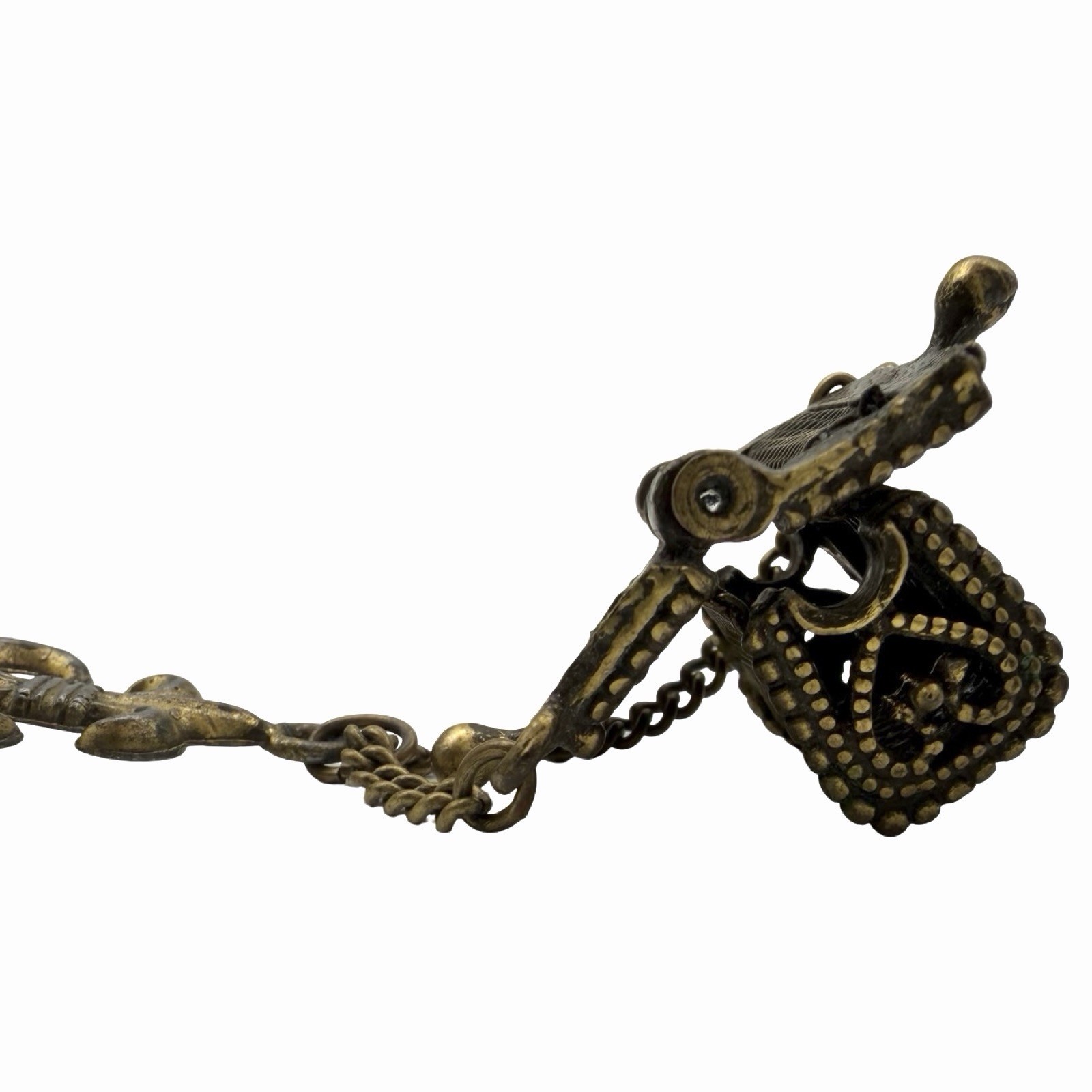 Vintage Fleur de Lis Mesh Coin Purse Brooch Chatelaine Pin Ornate Brass Tone