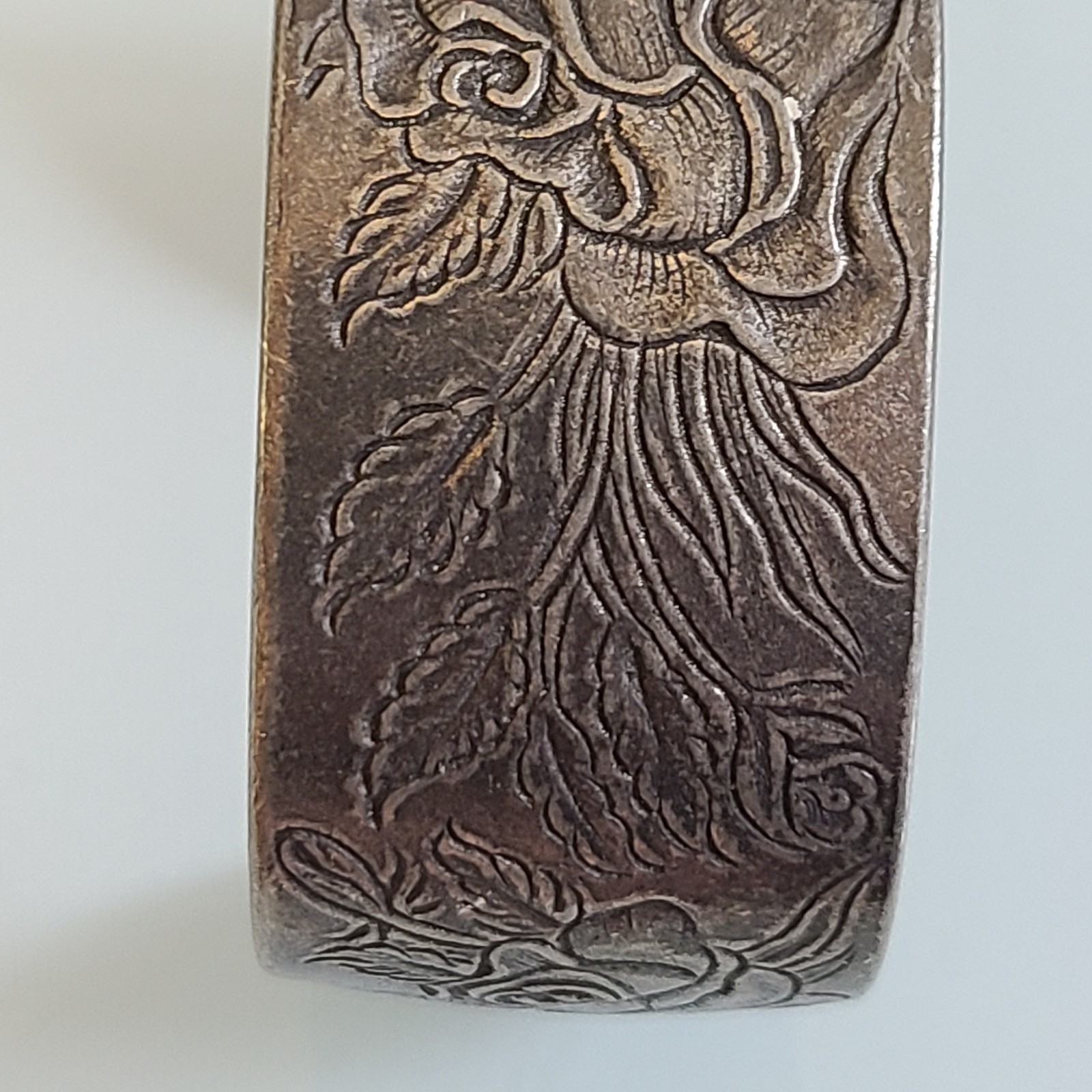 Vintage SALISBURY PEWTER CUFF BRACELET Flower of the Month JUNE ROSES BEAUTIFUL