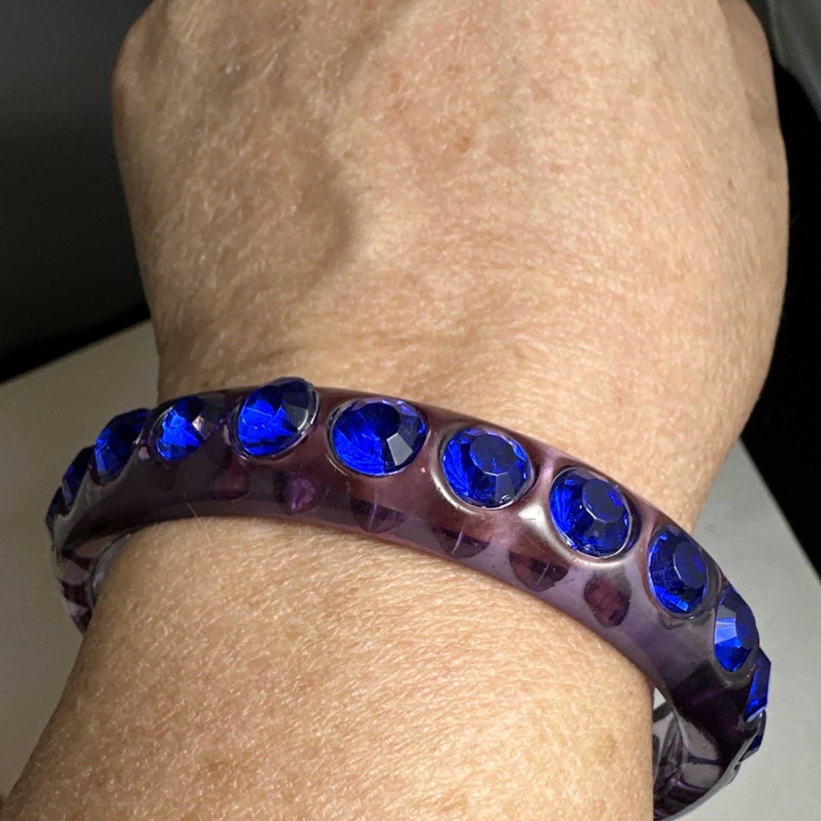 Vintage blue and purple blue lucite bangle bracelet