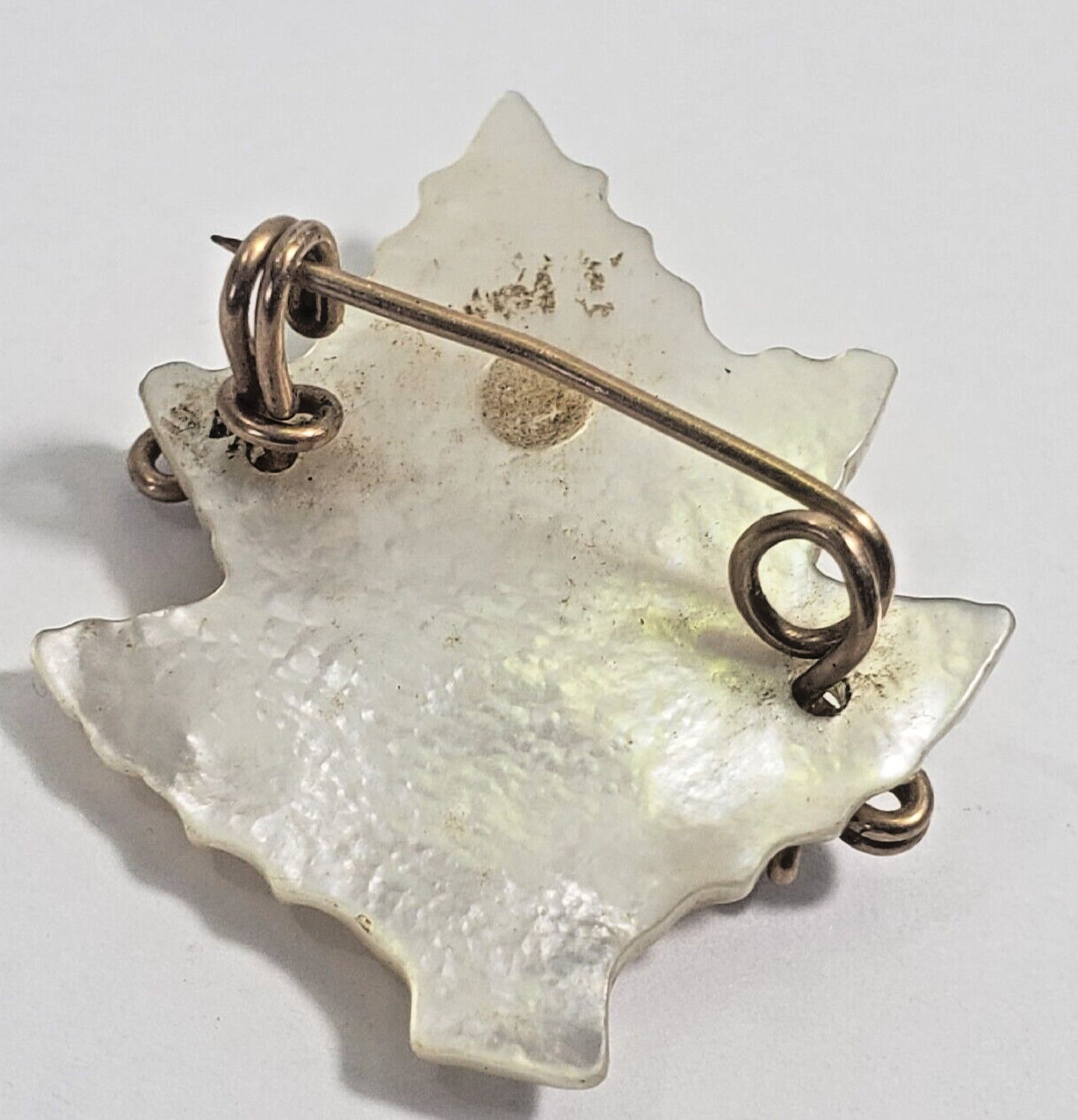 Vintage Mother of Pearl Leaf “Mother” Pin Brooch about 1″ Cursive Script Wire