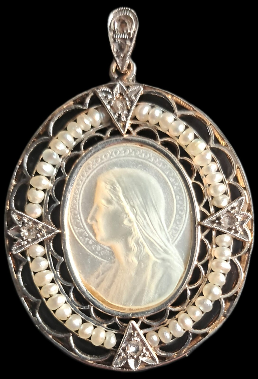 Fine Antique Art Nouveau 18K Gold Mother of Pearl Virgin Mary Pendant Ca 1900
